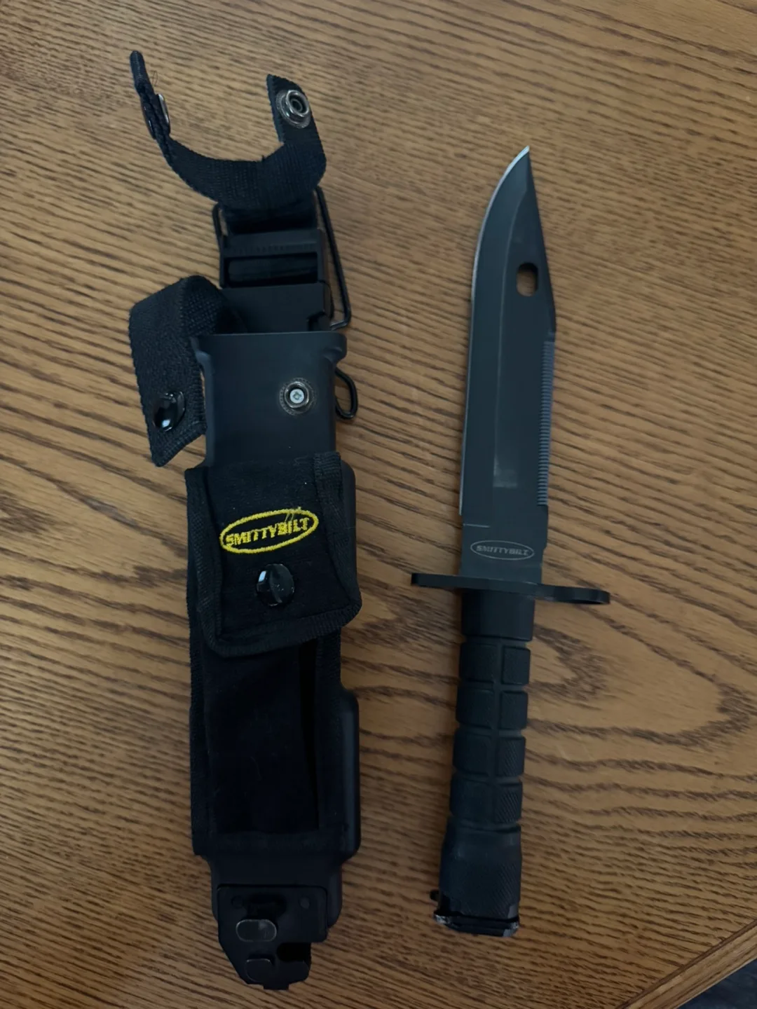 Smittybilt Tactical Knife with Sheath image indicator(3)