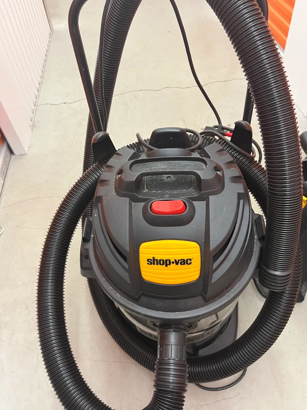 Shop-Vac & DeWalt Wet/Dry Vacuums image indicator(5)