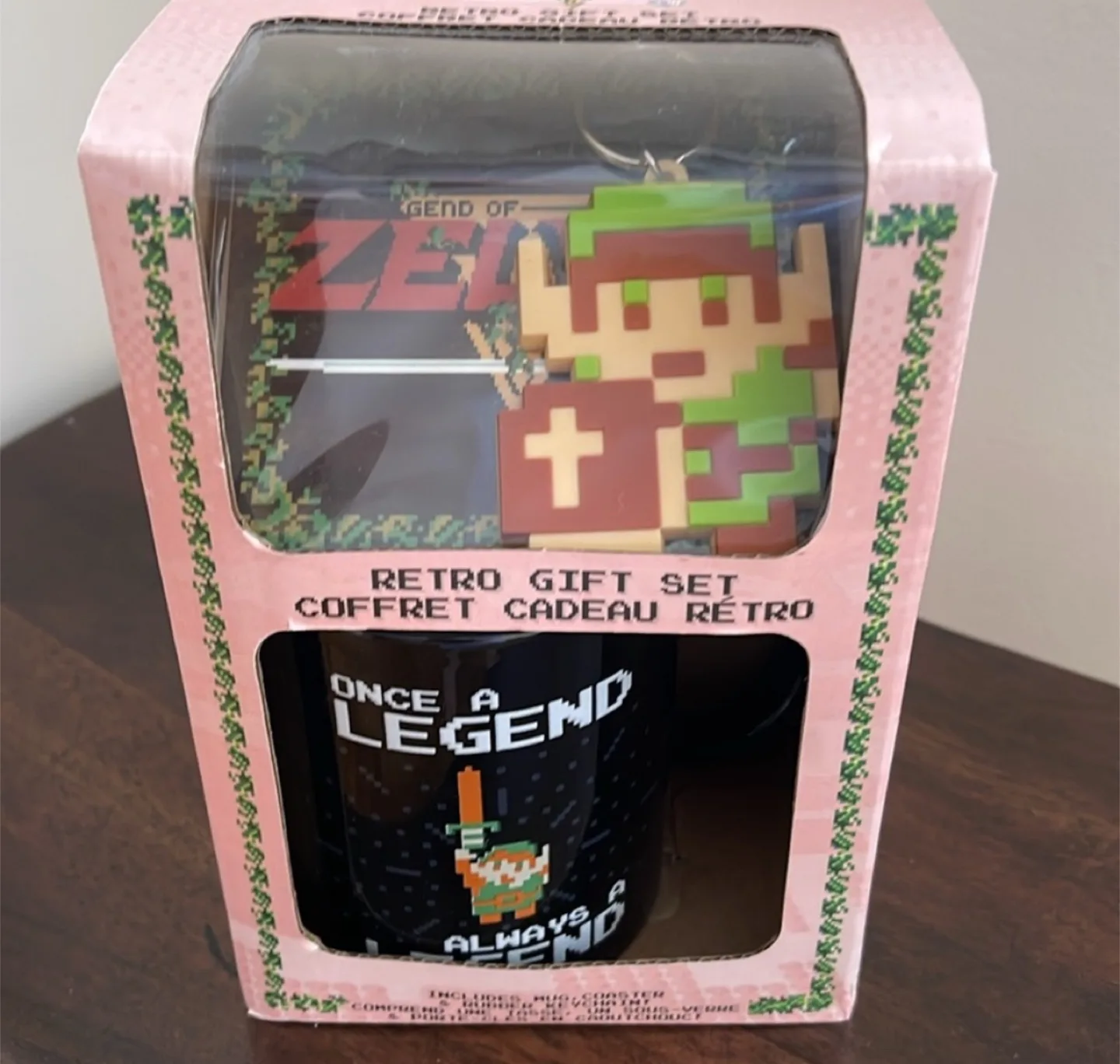 Legend of Zelda Retro Gift Set - New in Box! image indicator(5)