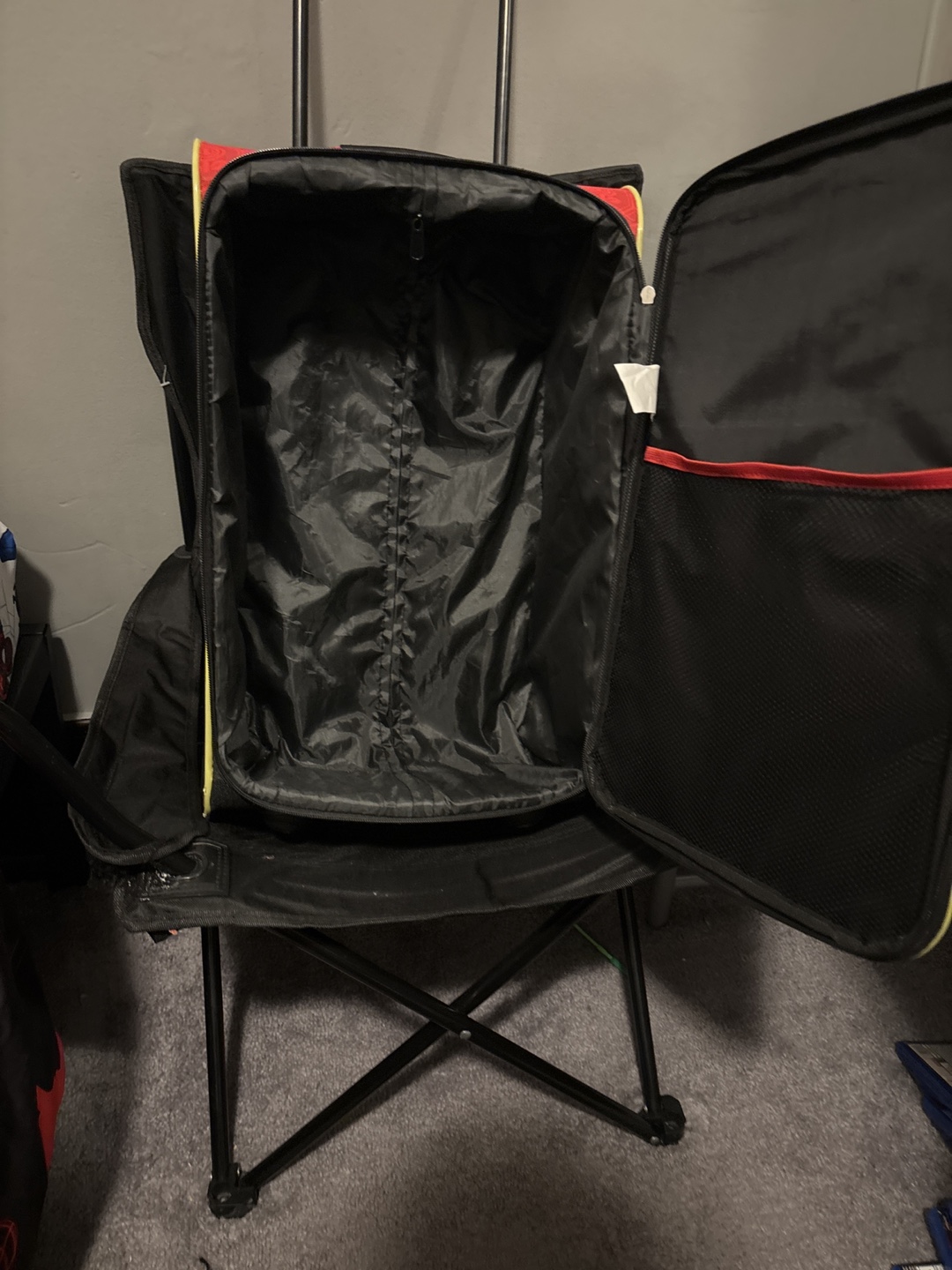 Nintendo Super Mario Rolling Luggage - photo 4