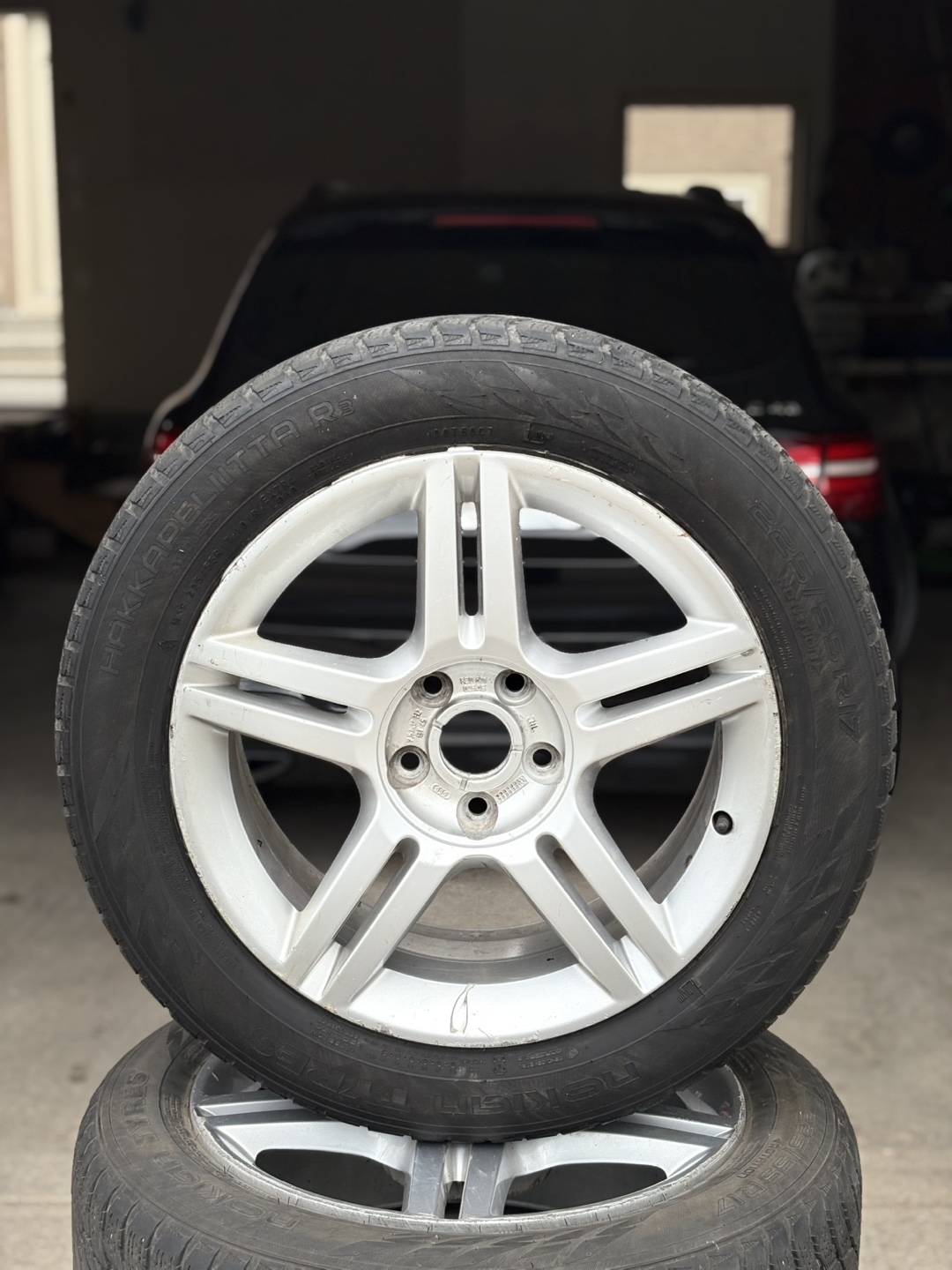 Set of 4 Hakkapeliitta R3 Winter Tires - photo 5