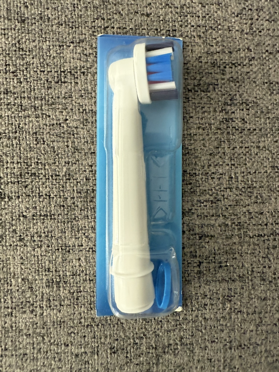 Oral-B 3D White Electric Toothbrush Replacement Brush Head - photo 2