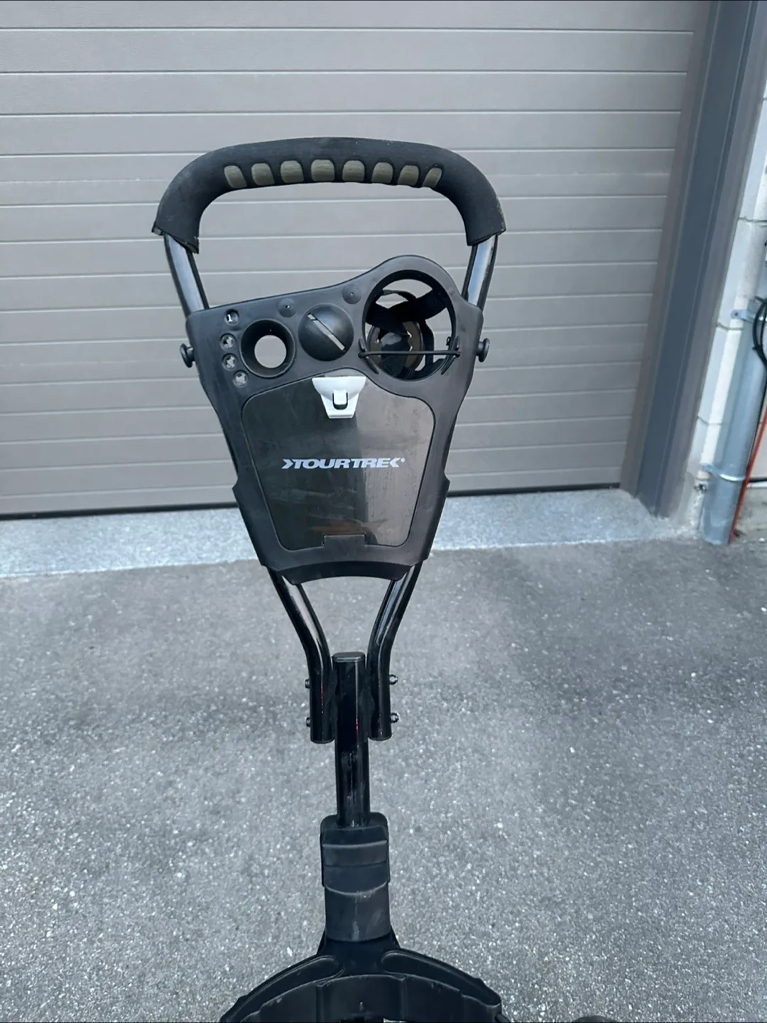 TourTrek Endeavour 3 Wheel Golf Cart image indicator(4)