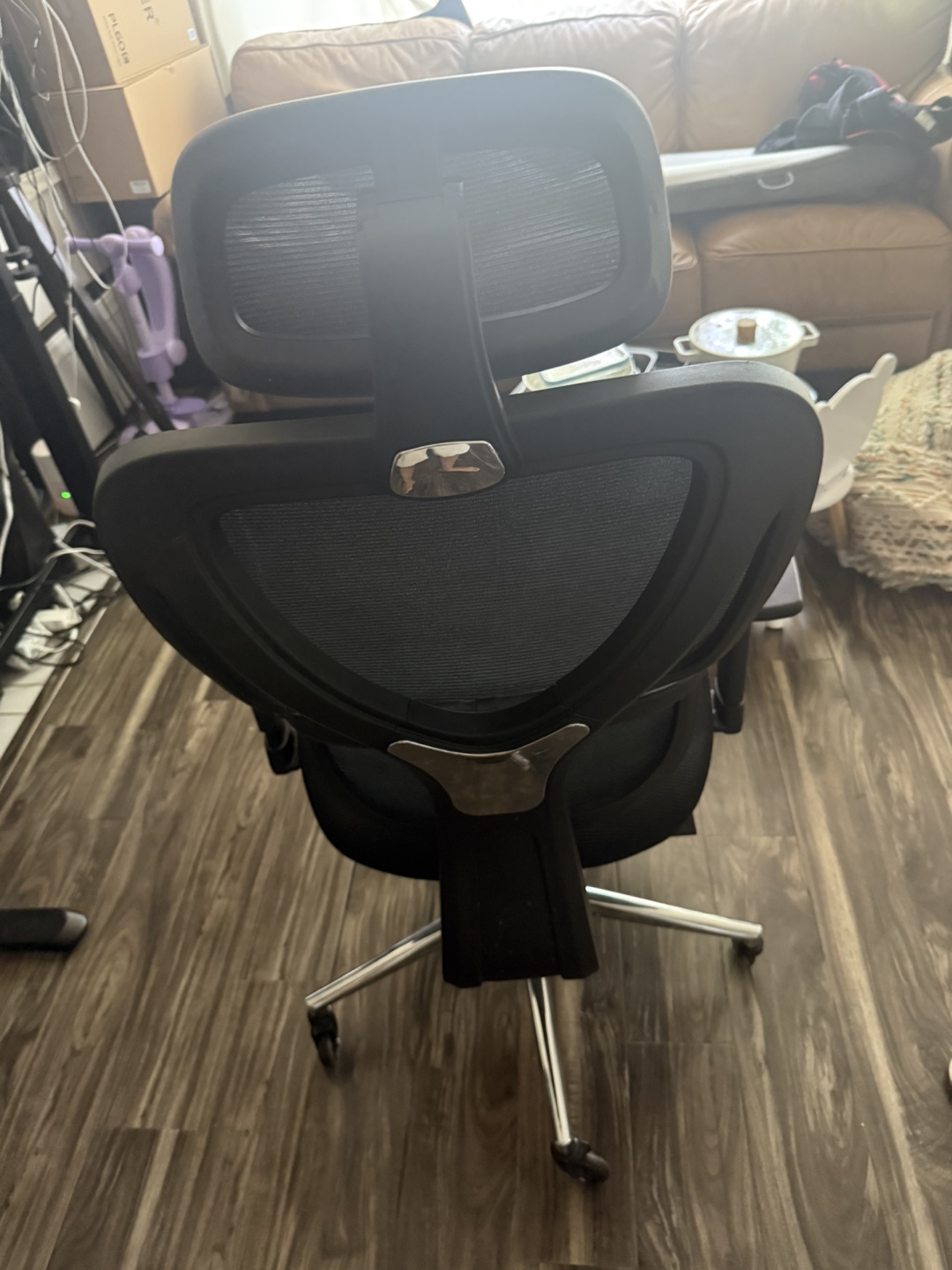 Black Ergonomic Office Chair - photo 2