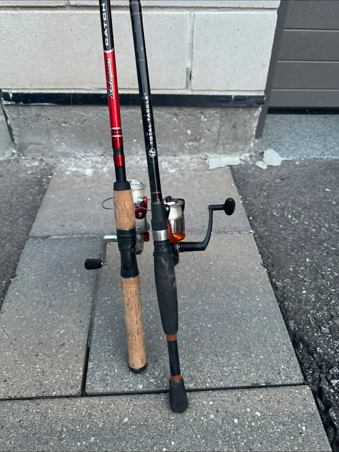 Shakespeare & Total Tackle Fishing Rods image indicator(4)