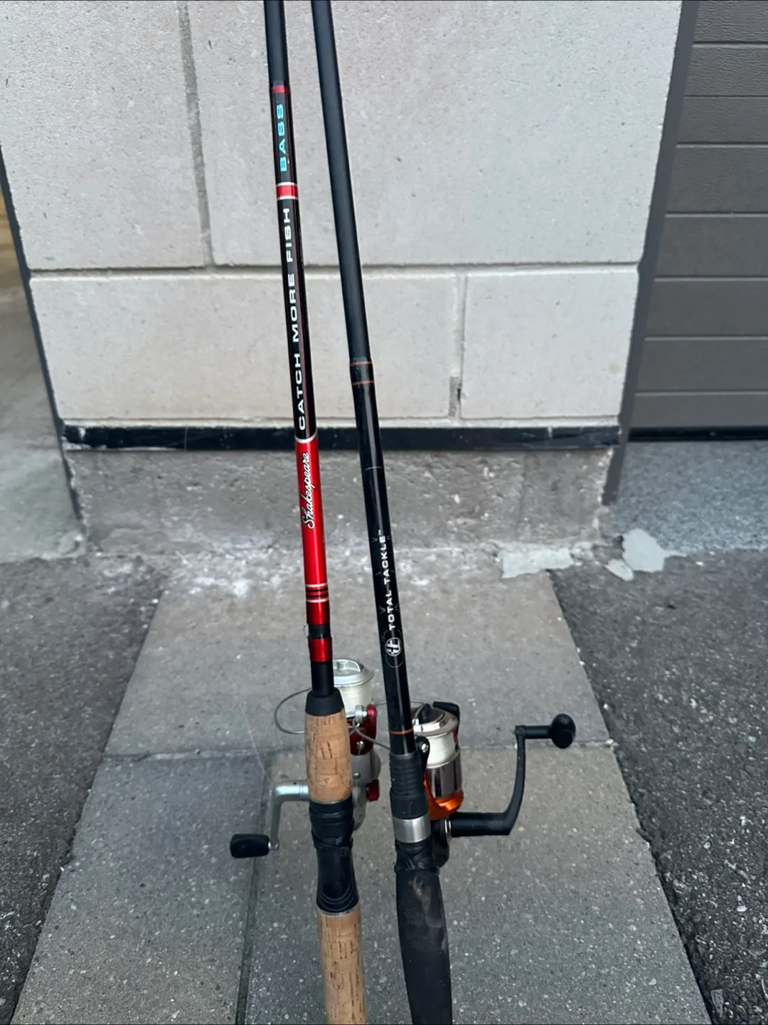 Shakespeare & Total Tackle Fishing Rods image indicator(3)