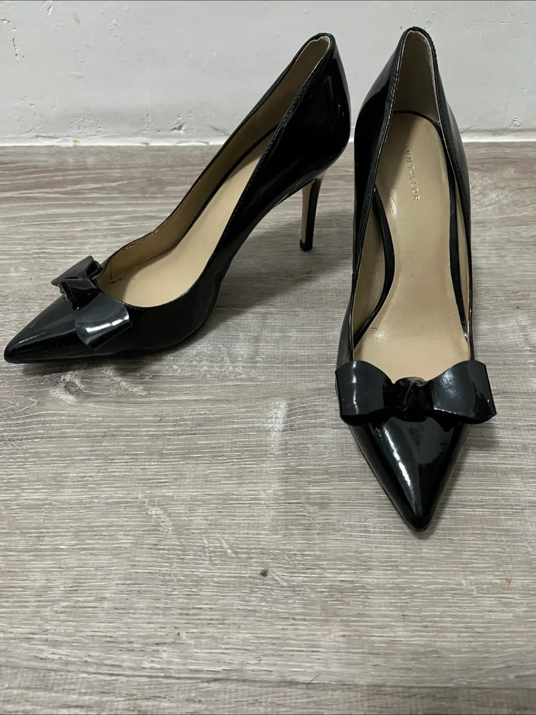 Ann Taylor Black Patent Leather Heels - Size 7M thumbnail