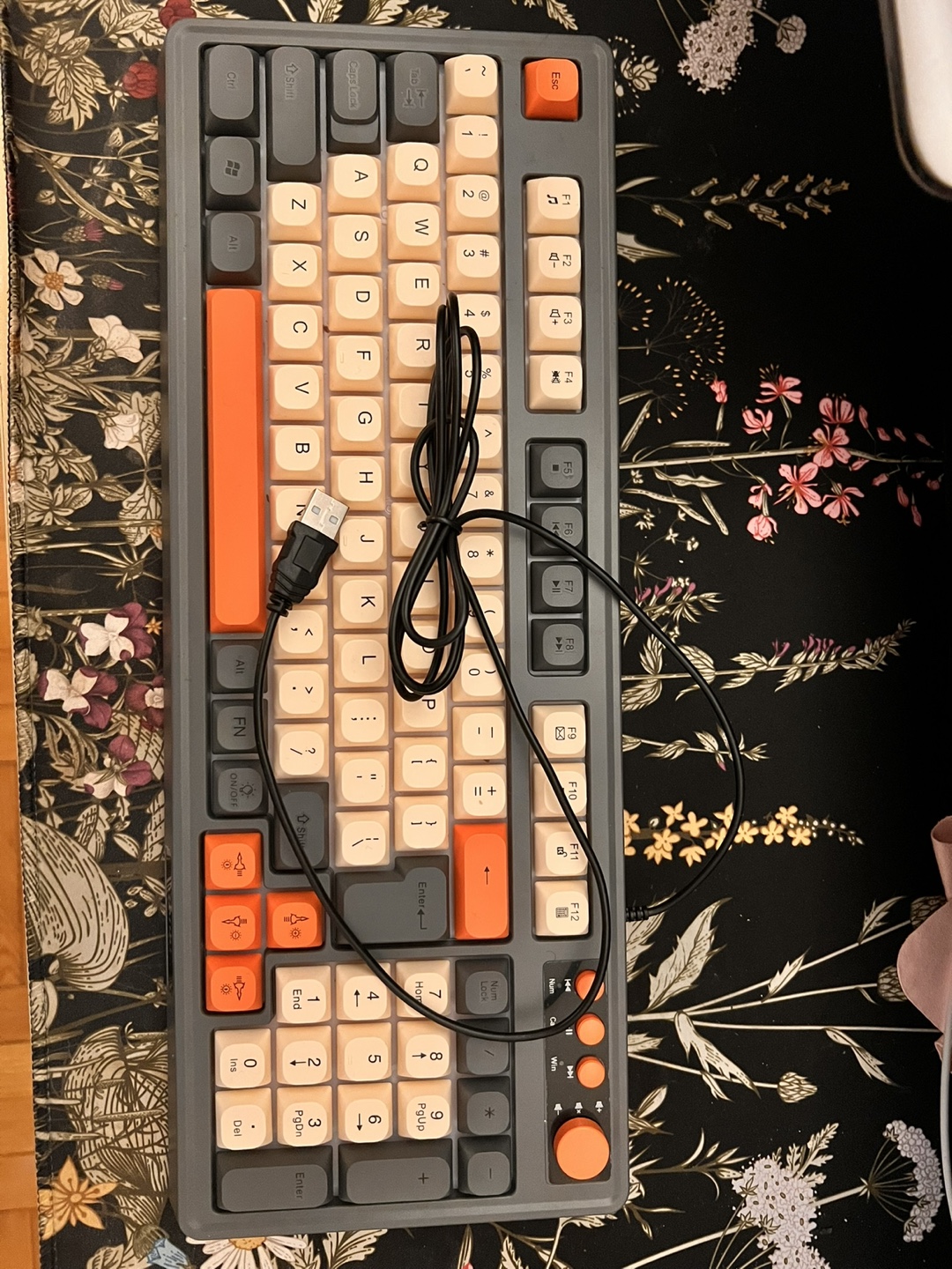 RAIKU K98 Rainbow LED Light Gaming Keyboard