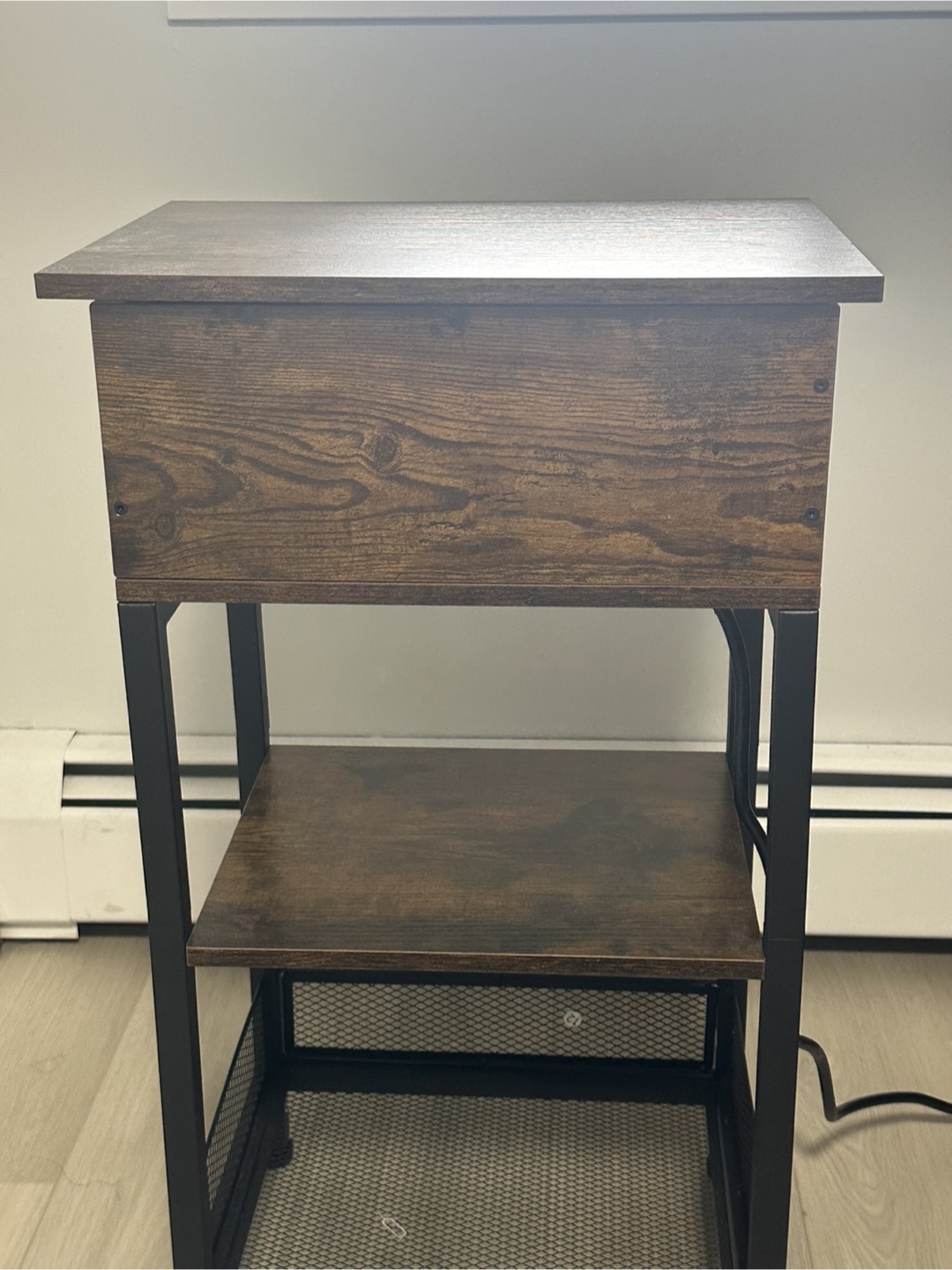 Table with USB Ports