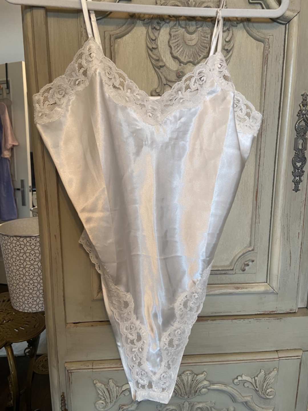 Victoria's Secret White Lingerie - Size Small - photo 2