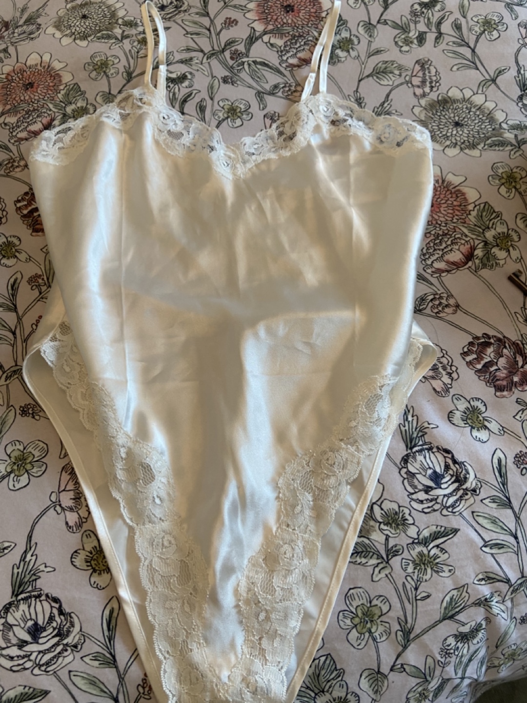 Victoria's Secret White Lingerie - Size Small - photo 3