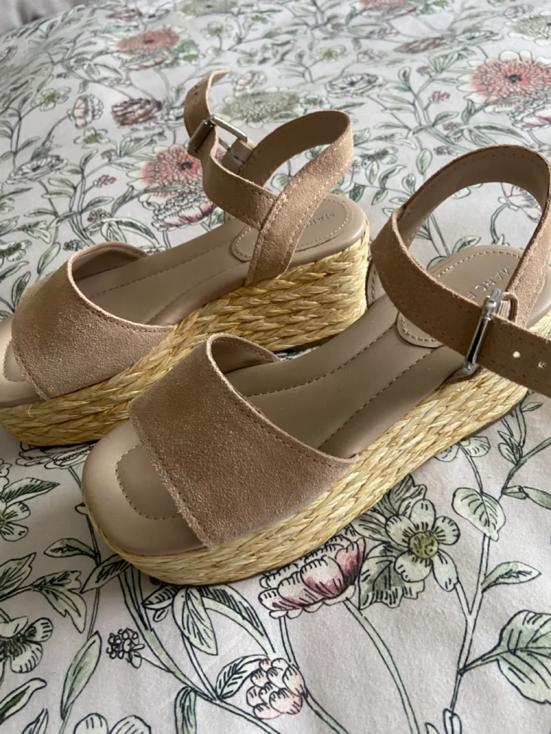 Marc Fisher Espadrille Wedge Sandals - Size 6.5 thumbnail