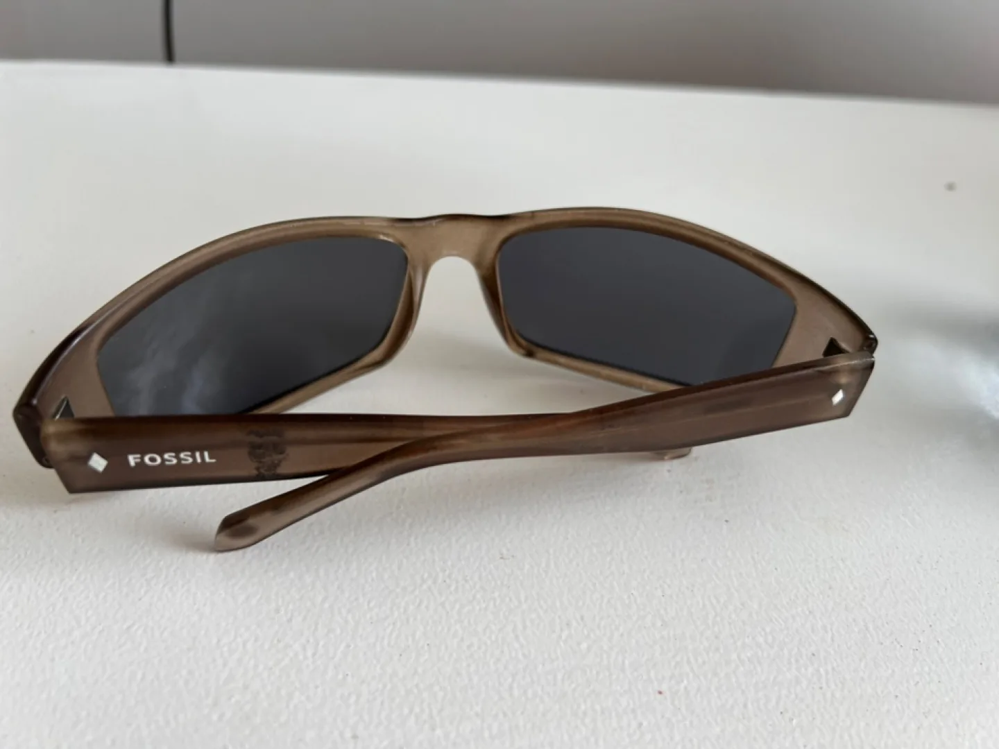 Fossil Sunglasses image indicator(3)