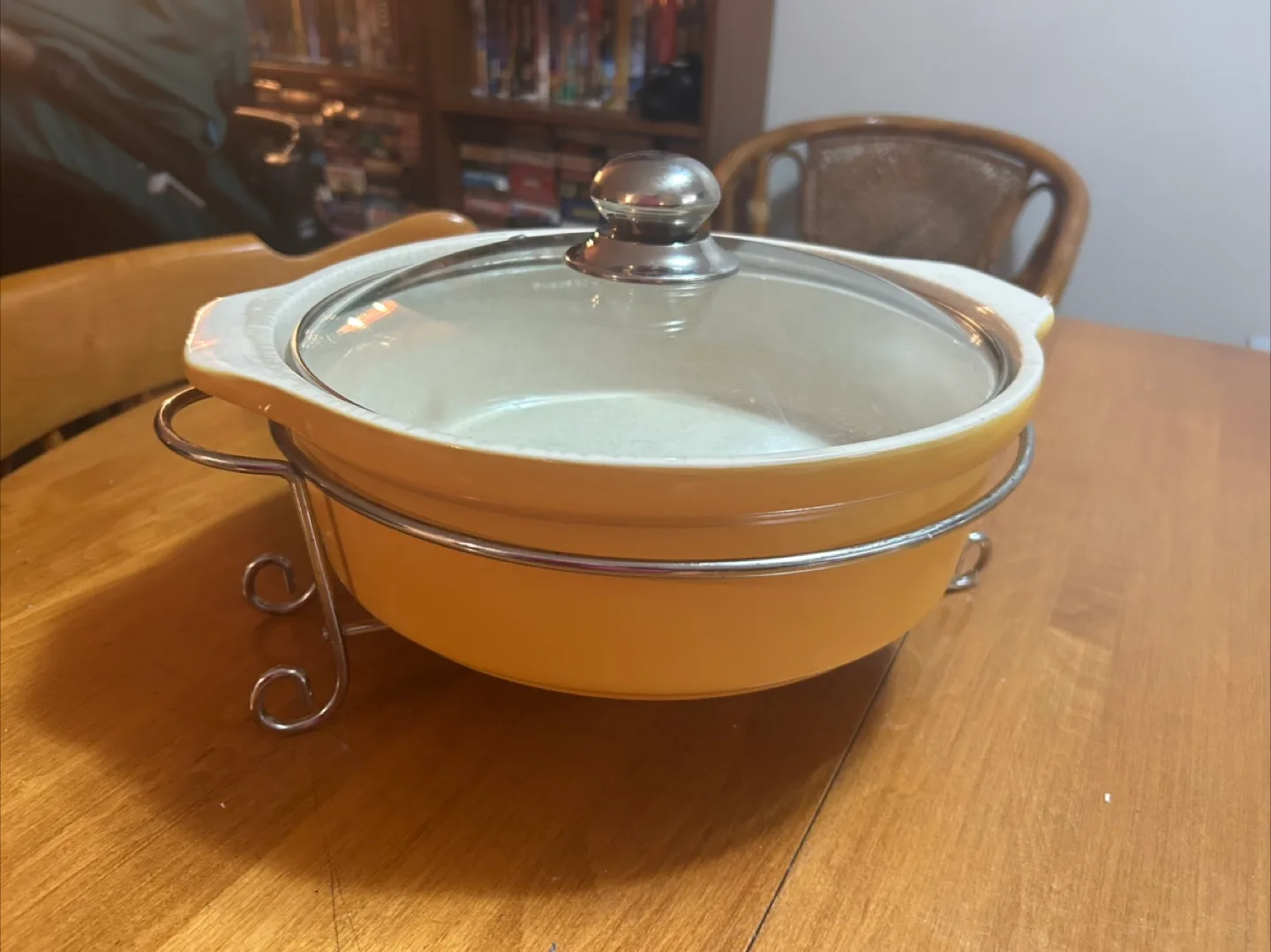 Yellow Ceramic Casserole Dish with Lid thumbnail