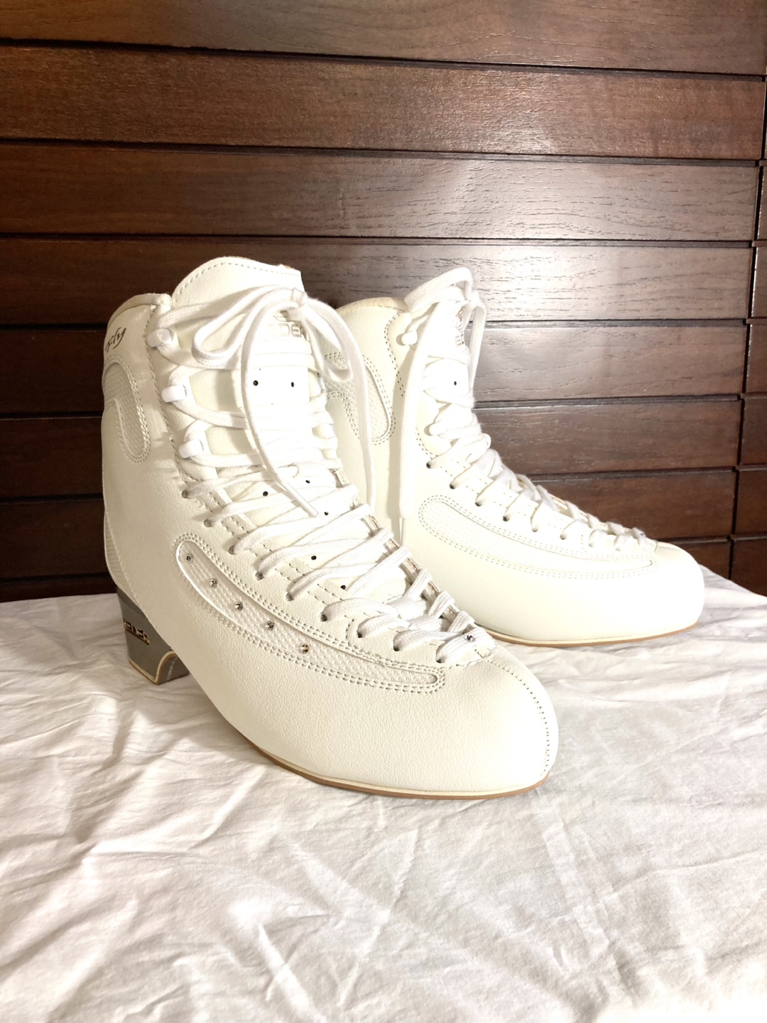 40% off Like New!! Edea Ice Fly Figure Skates Made in Italy - photo 2