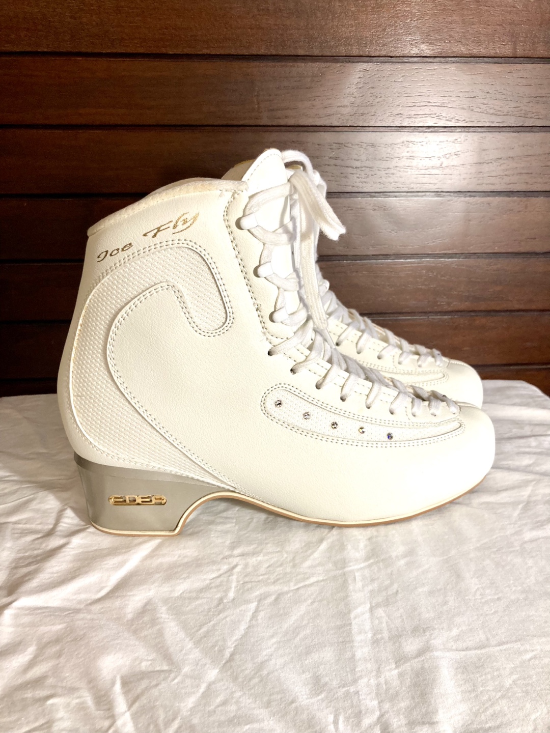 40% off Like New!! Edea Ice Fly Figure Skates Made in Italy