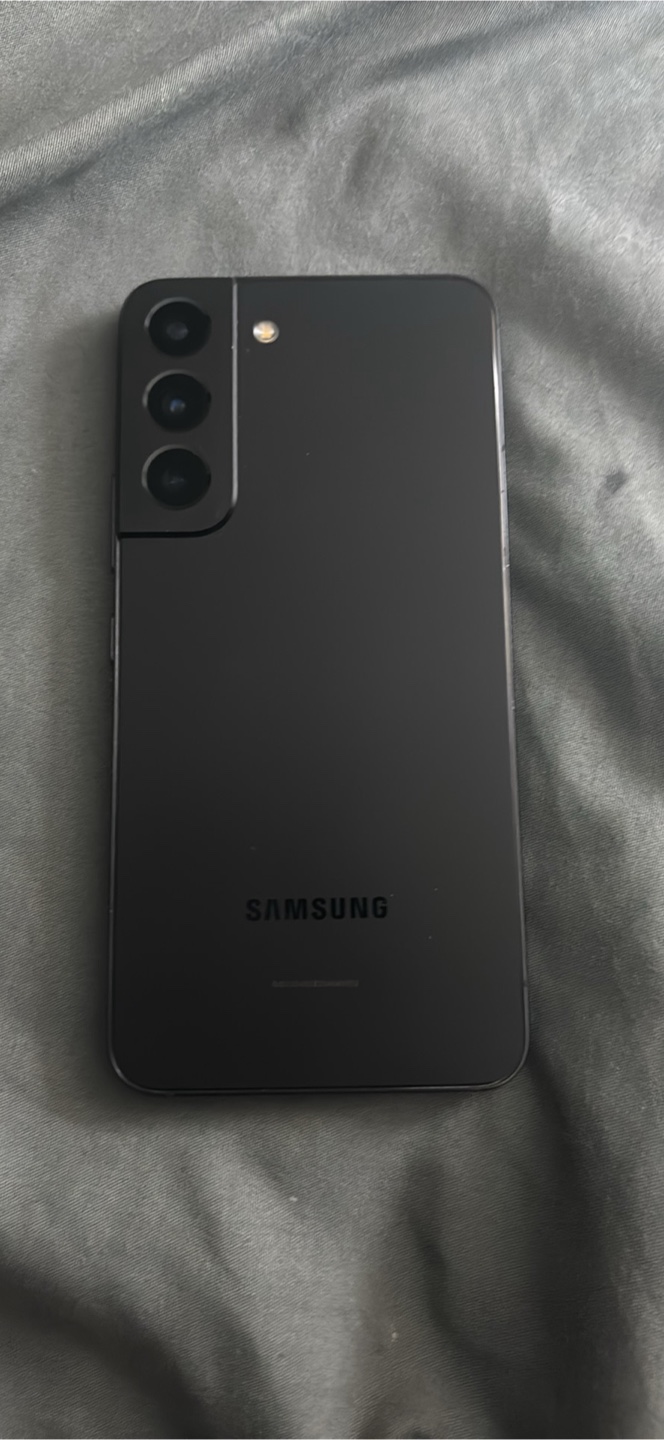 Samsung Galaxy S22 Black - photo 3