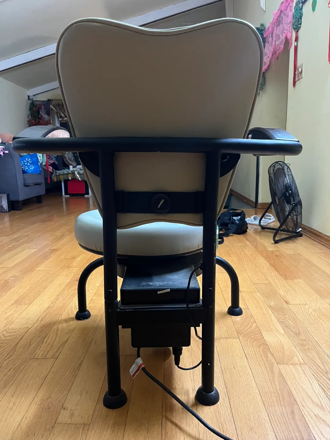 Electric Hawaii Chair image indicator(5)