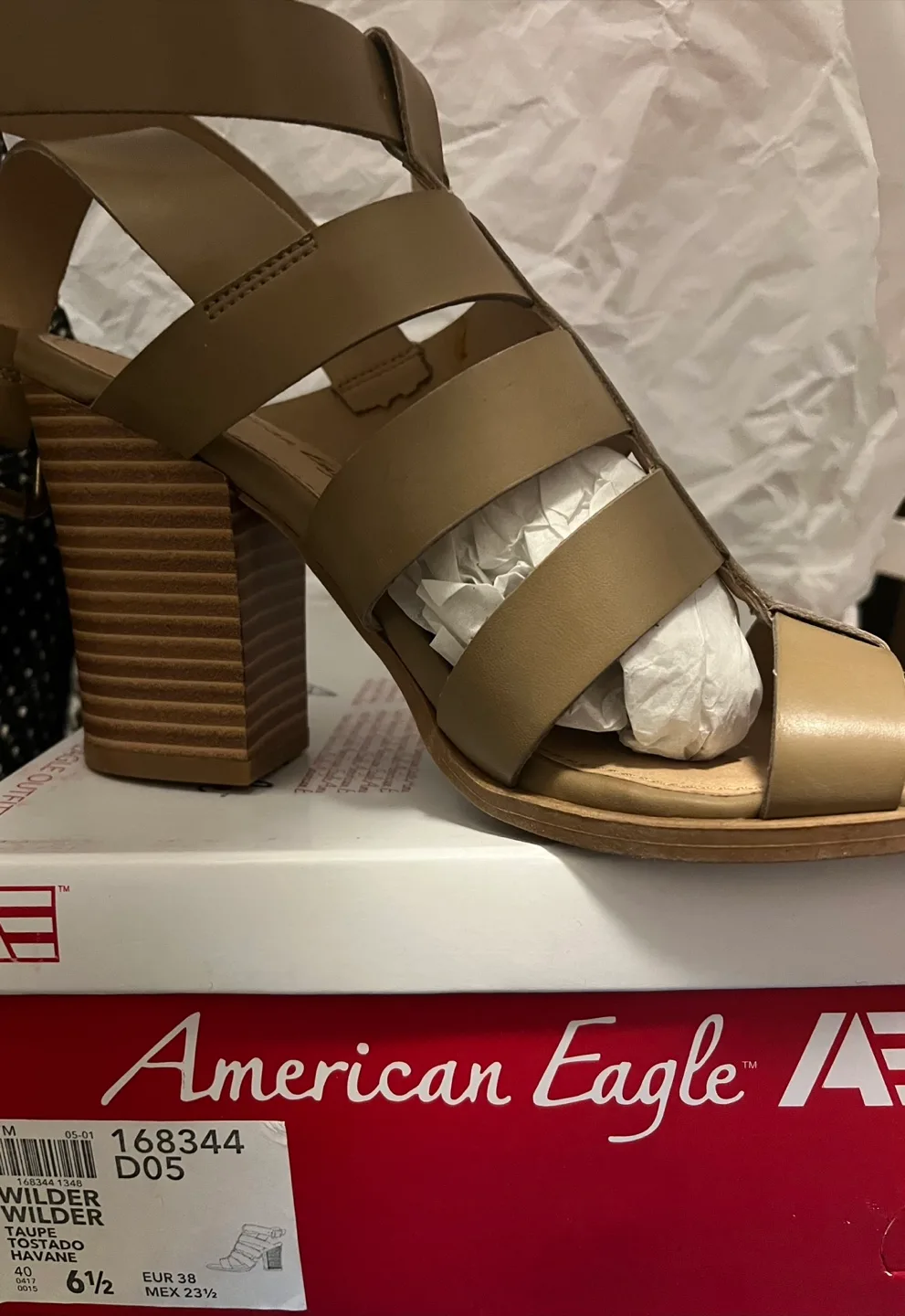 American Eagle Wilder Sandals - Size 6.5 thumbnail
