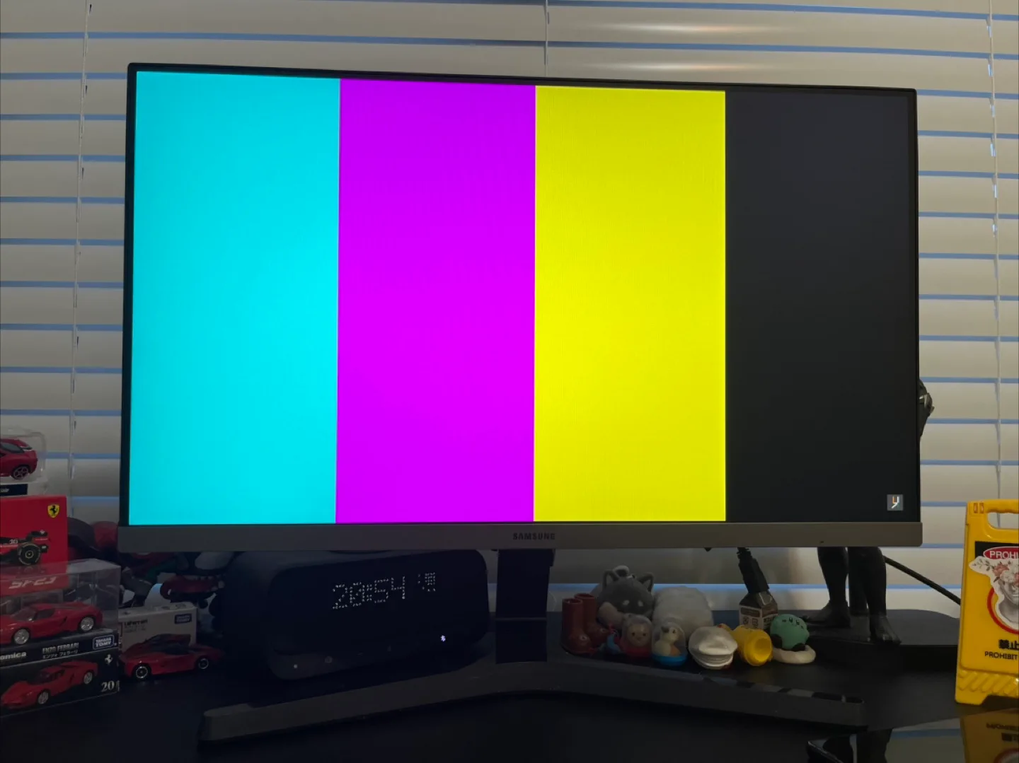 Samsung 24” LED monitor image indicator(3)