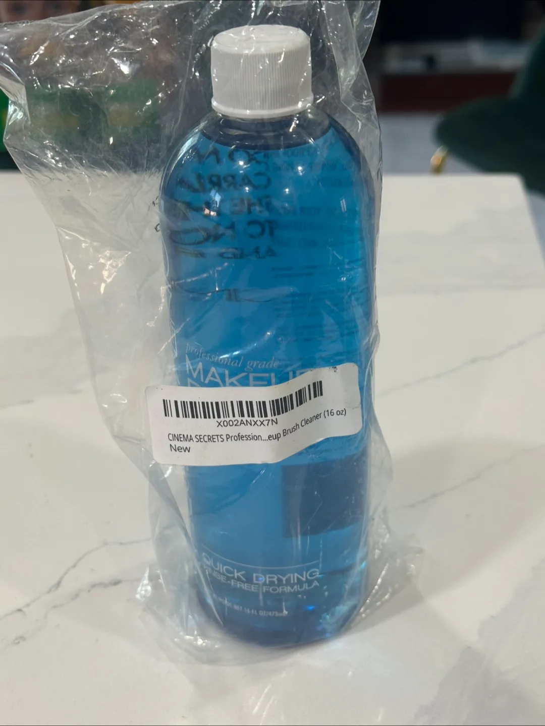 New Cinema Secrets Brush Cleaner (16 oz) image indicator(3)