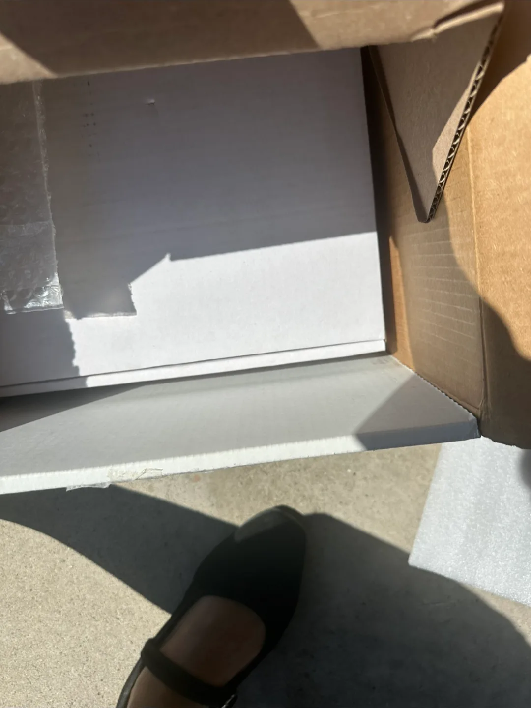 Delta Raincan Shower Trim with Hand Shower - New in Box! image indicator(4)