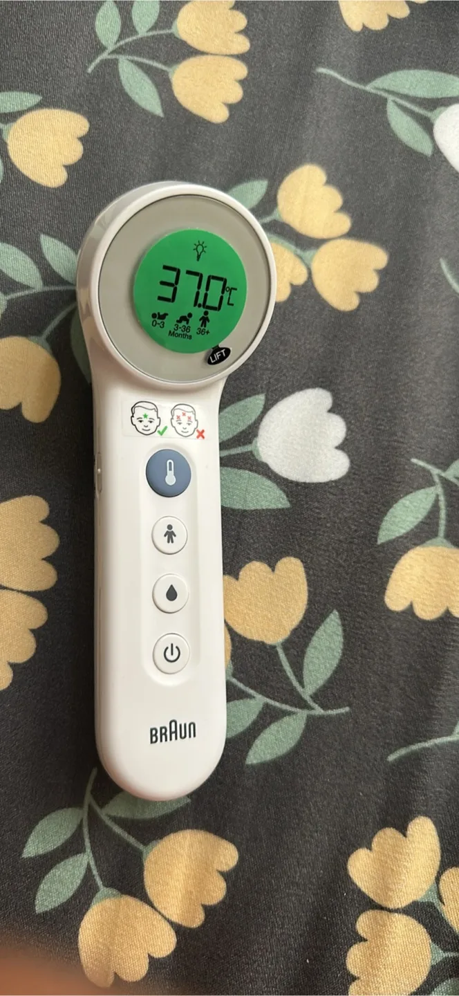 Braun No Touch + Forehead Thermometer image indicator(4)