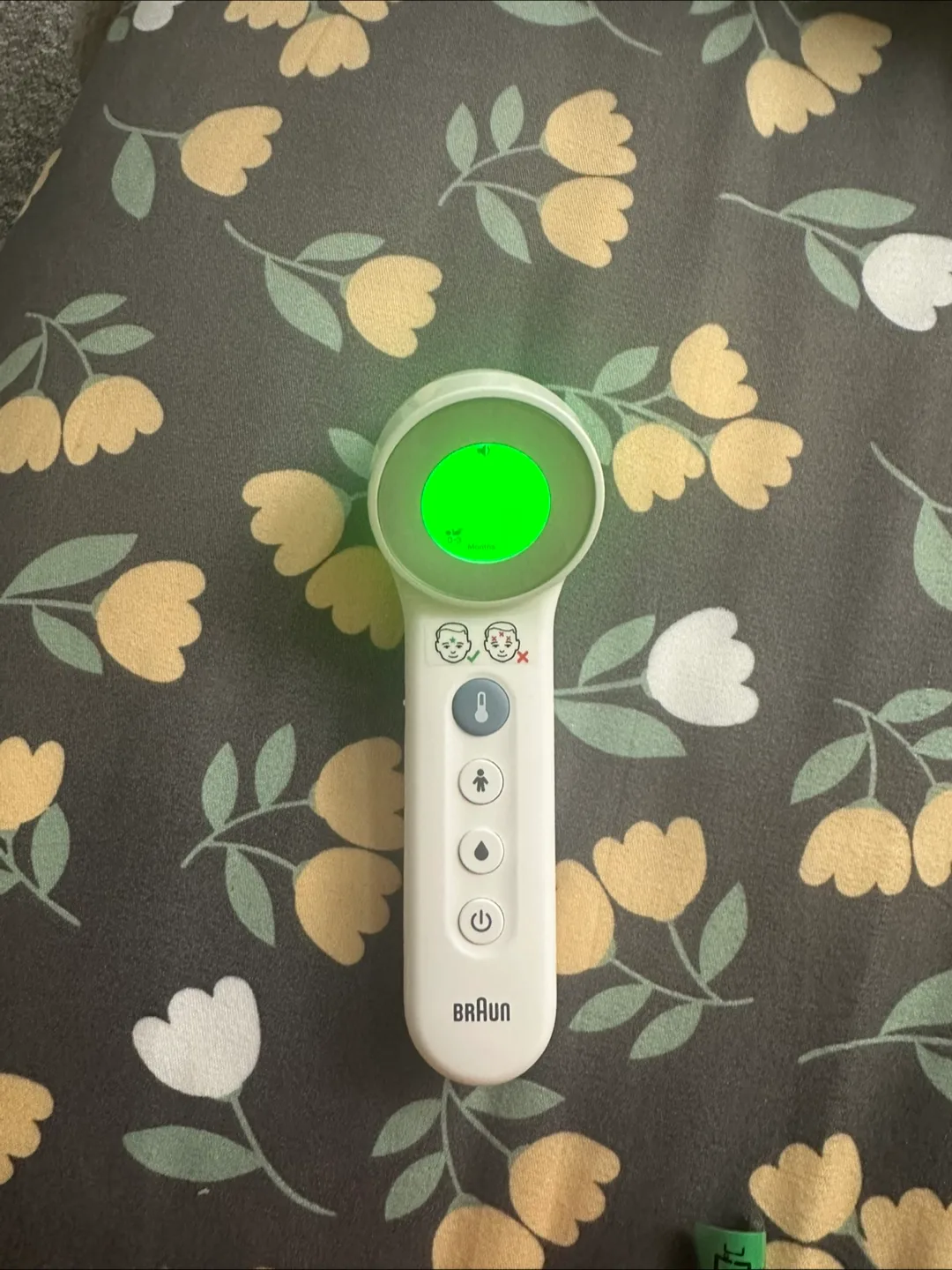 Braun No Touch + Forehead Thermometer image indicator(3)