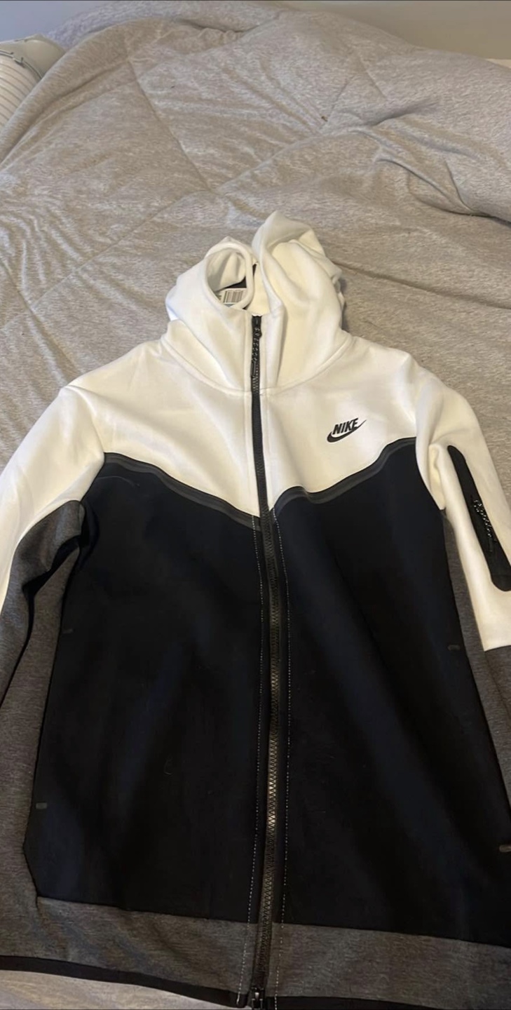 Nike Tech Fleece Hoodie - Black & White - Size M