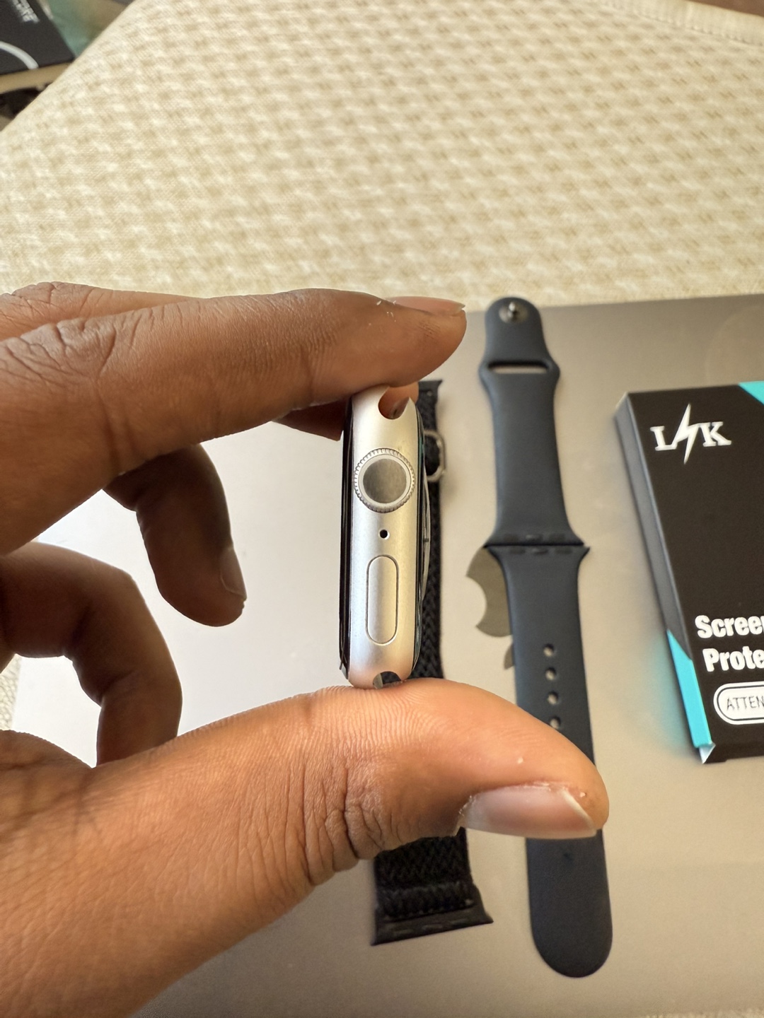 Apple Watch Series 8 – 41mm  GPS Bundle Deal - photo 5
