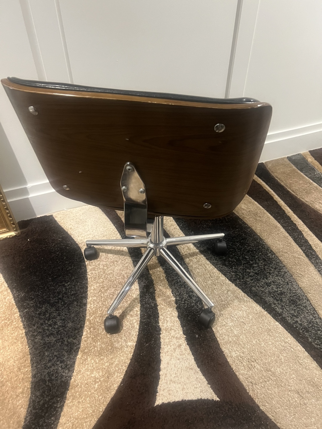 Black Leather Office Chair - photo 3