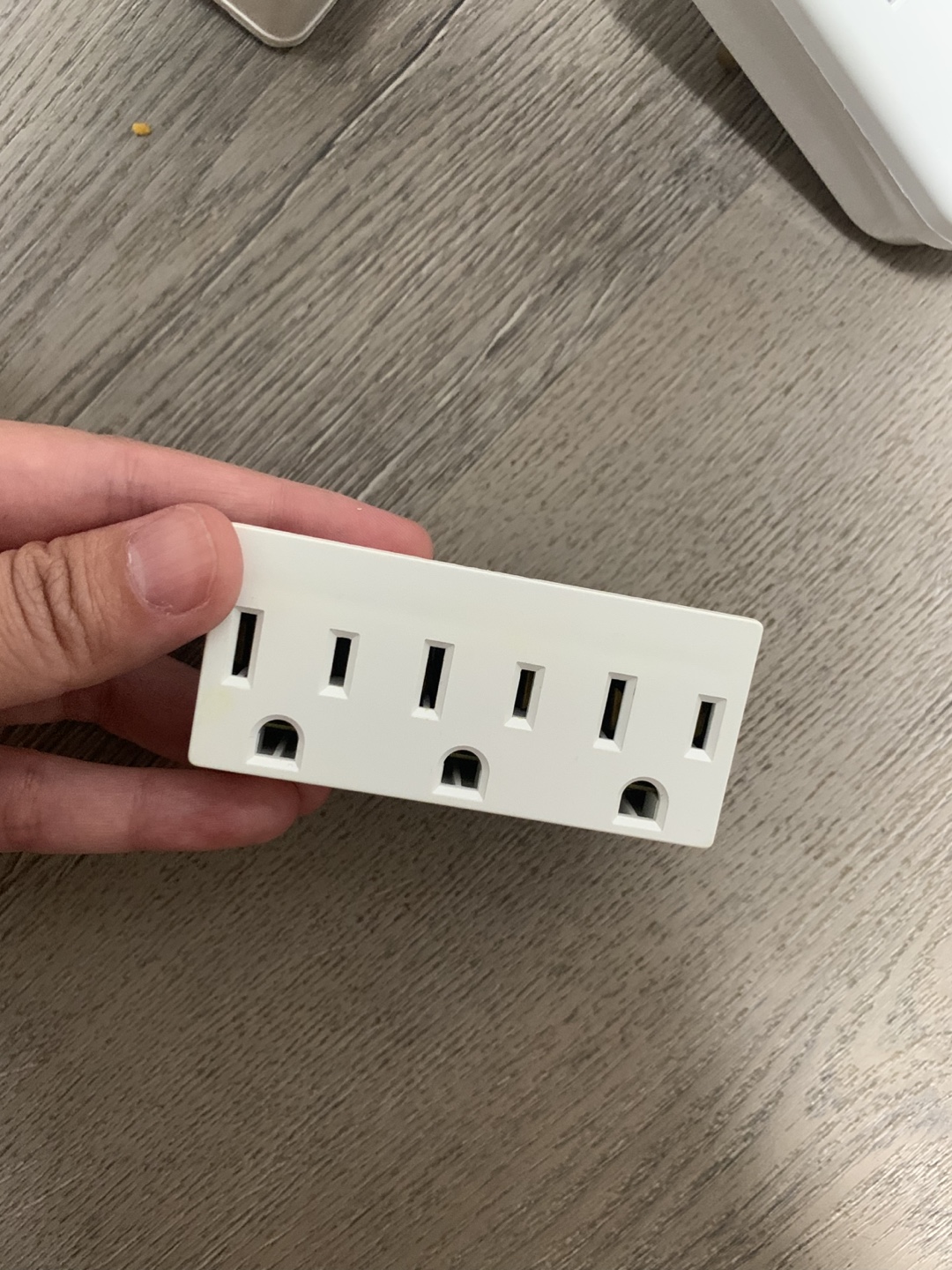 White Multi-Outlet Wall Tap