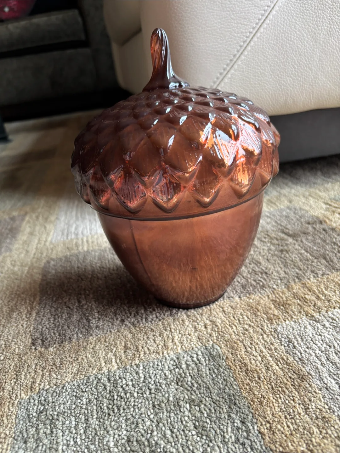 Acorn shaped glass decorative piece image indicator(2)