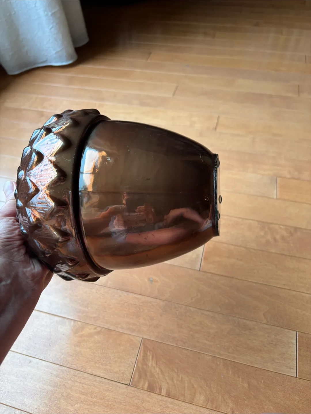 Acorn shaped glass decorative piece image indicator(3)