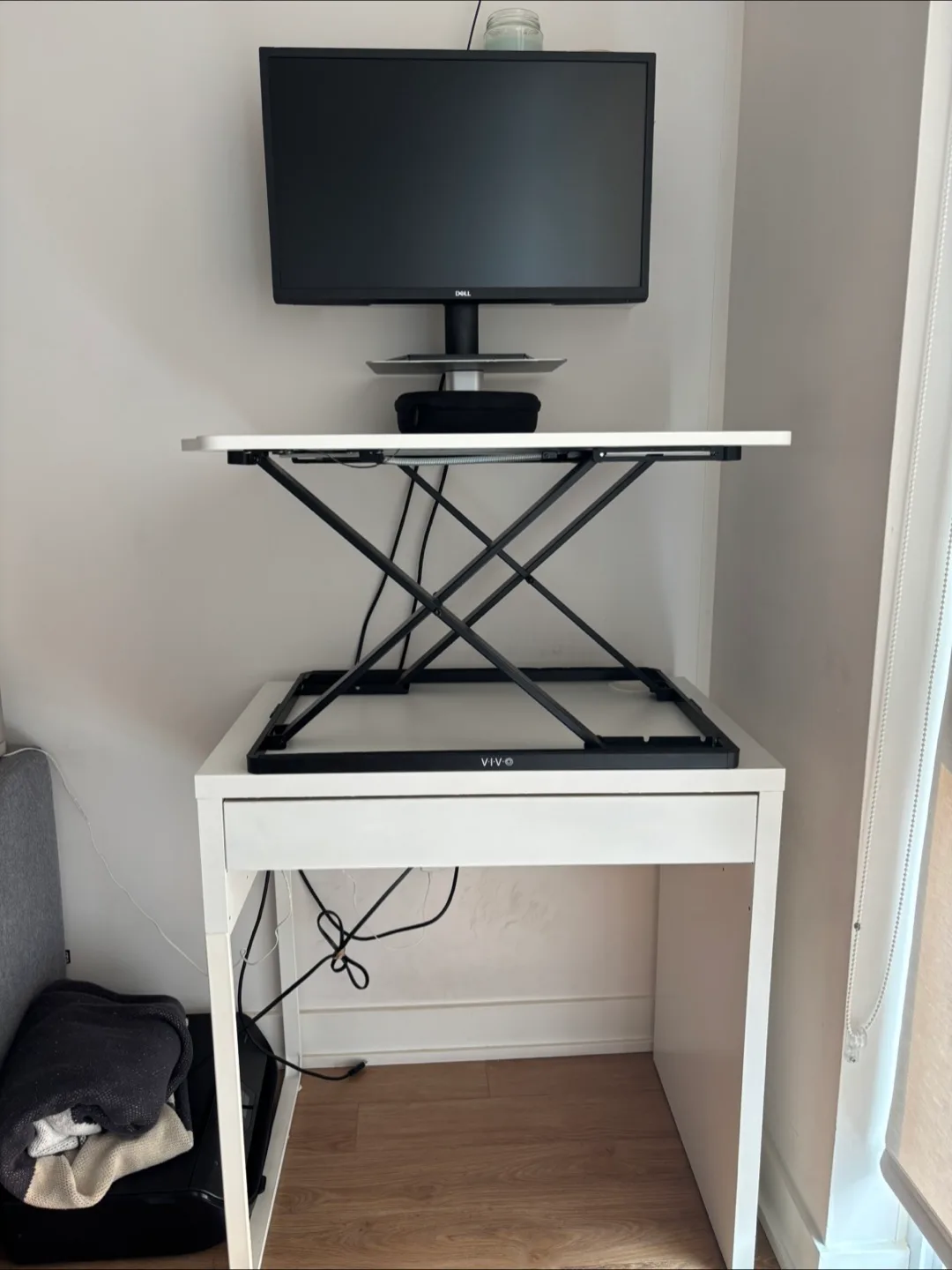 VIVO White Standing Desk Converter thumbnail