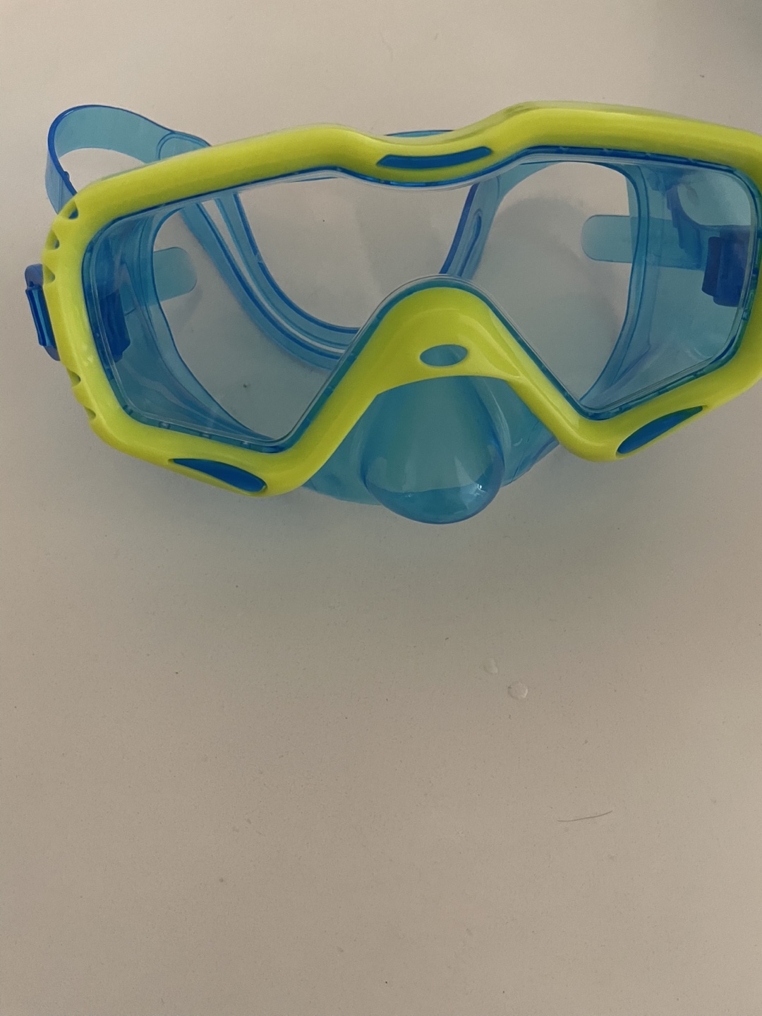 Blue & Yellow Snorkel glass