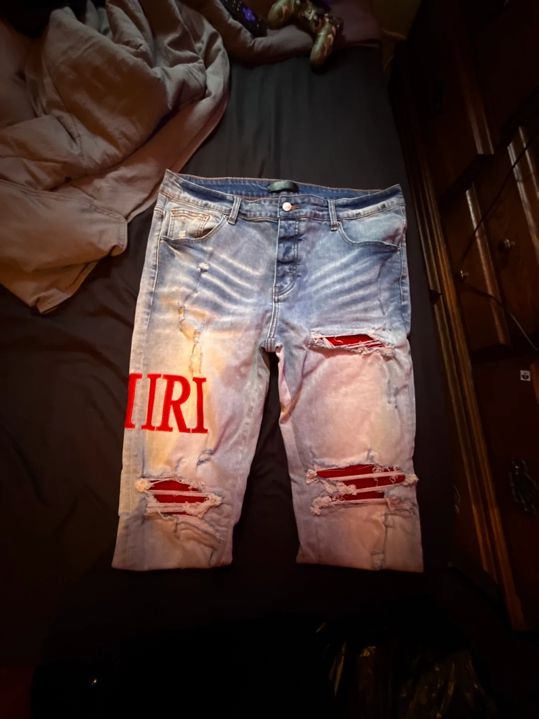 Amiri Distressed Denim Jeans image indicator(5)