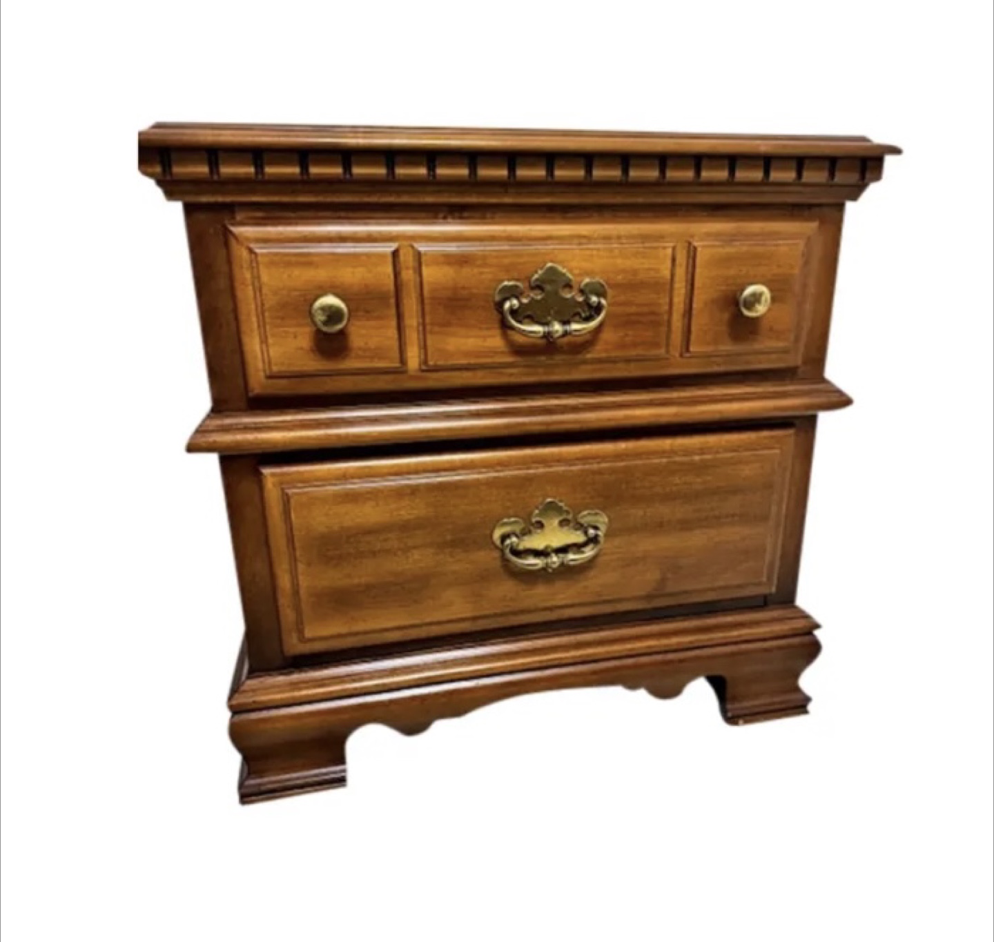 Ethan Allen Heirloom Maple Bedroom set - photo 3