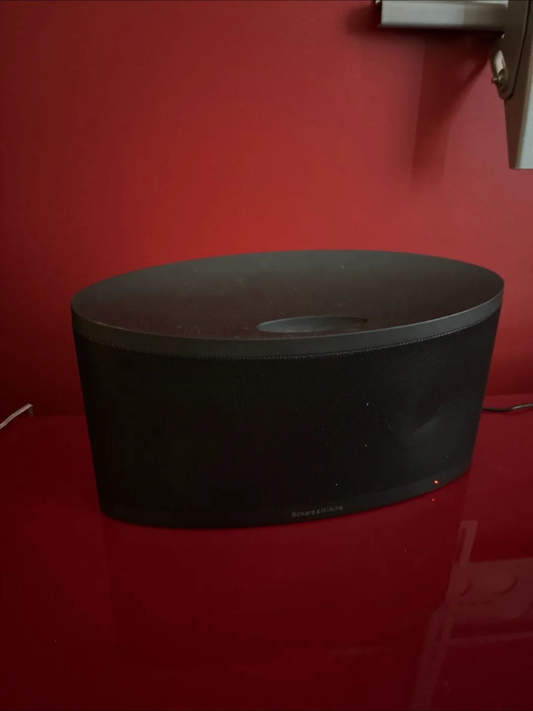 Bowers & Wilkins Zeppelin Z2 Speaker thumbnail