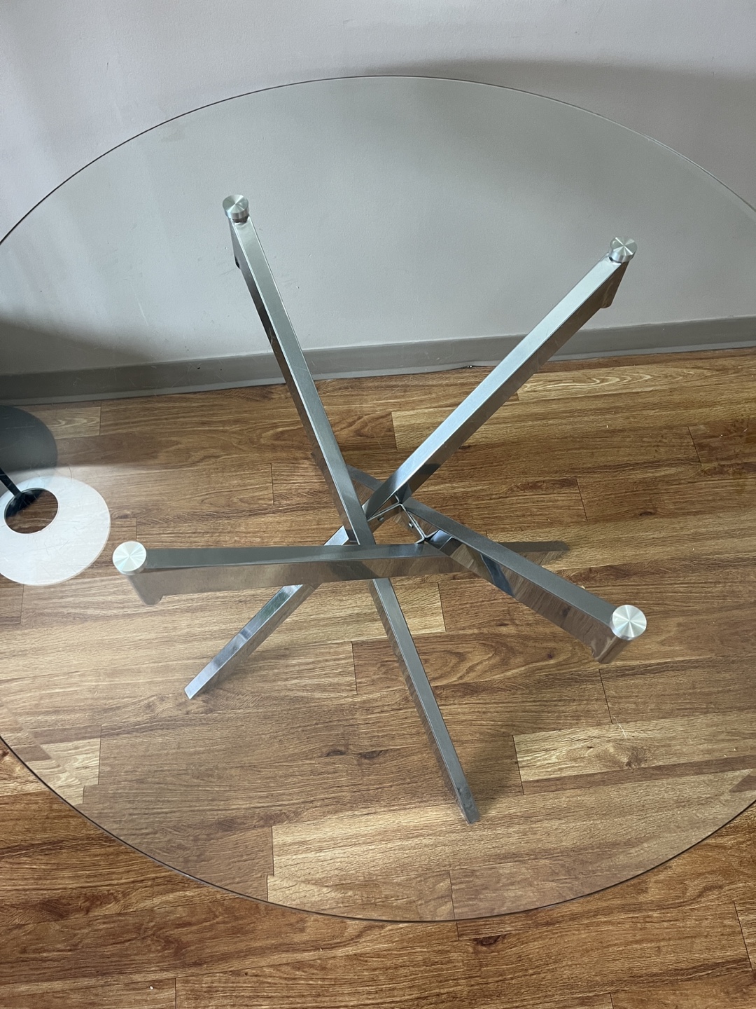 Glass Round Dining Table - photo 2