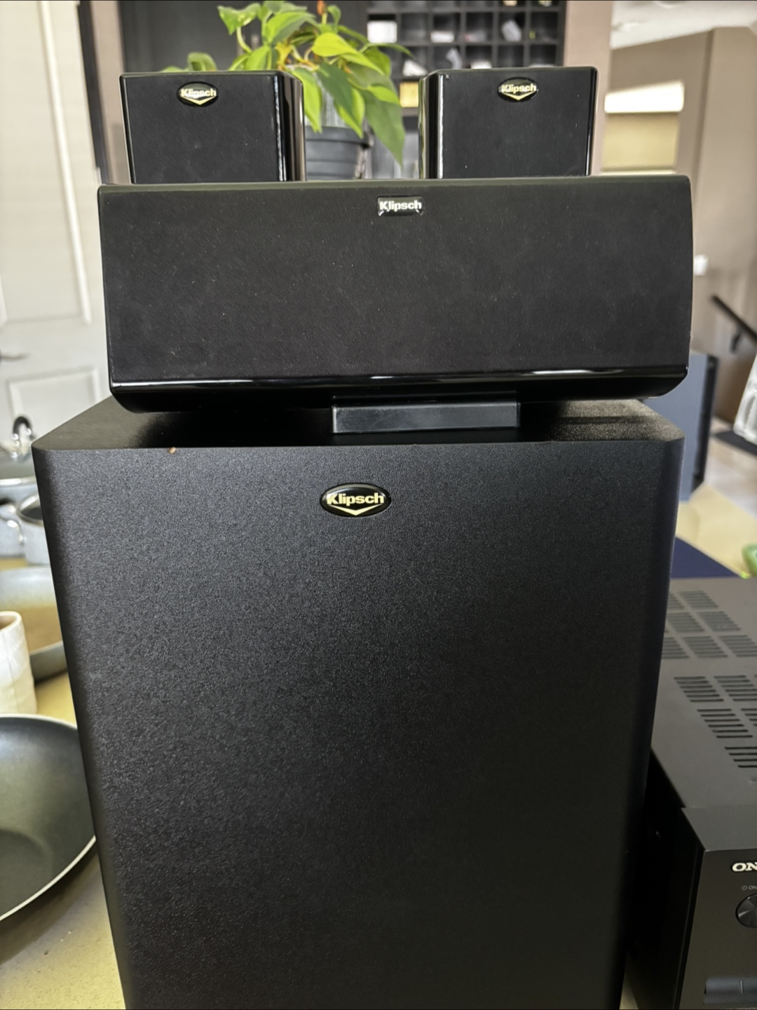Klipsch Sub 8 Subwoofer & Speakers - Home Theatre System