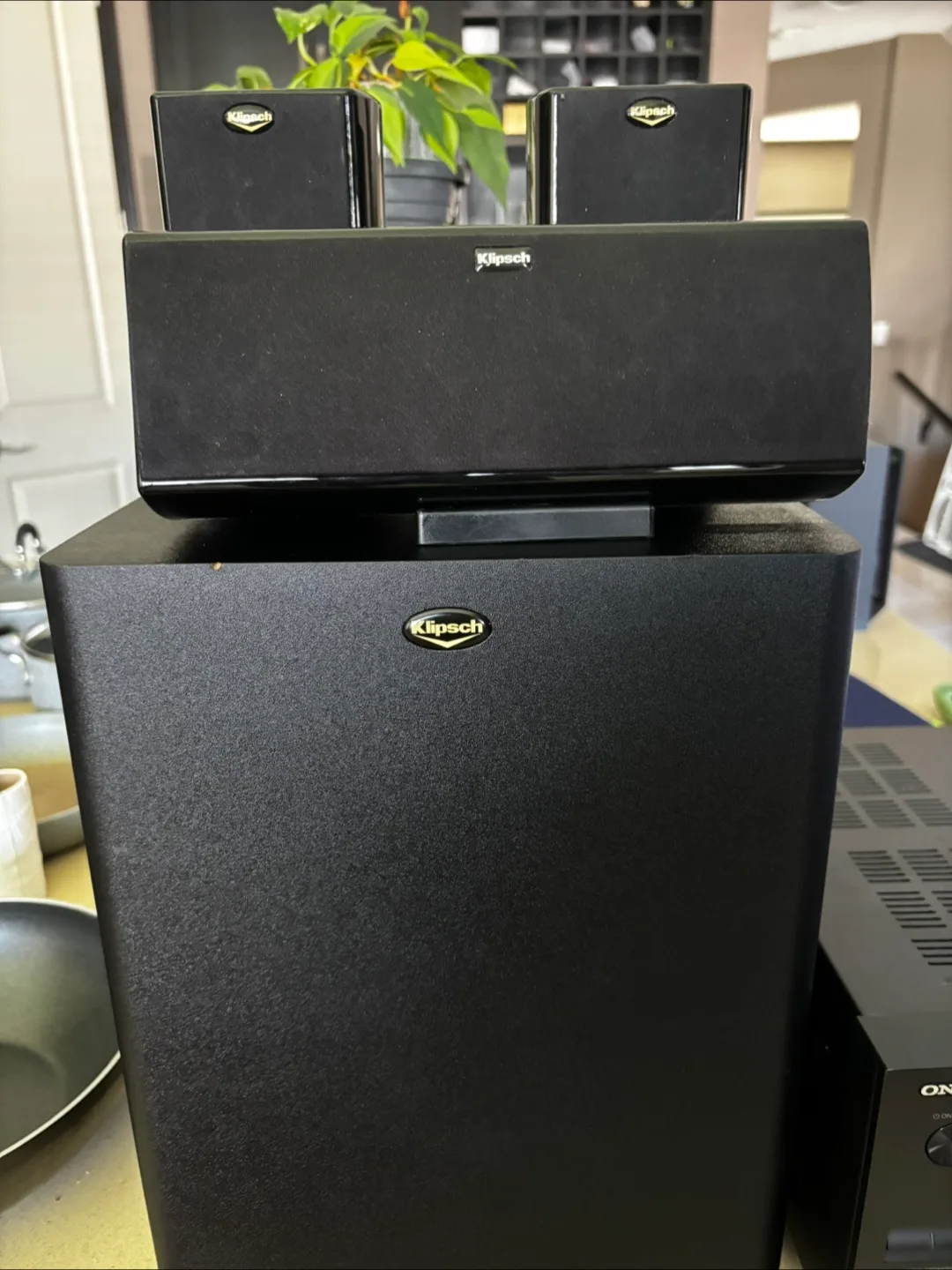 Klipsch Sub 8 Subwoofer & Speakers - Home Theatre System thumbnail