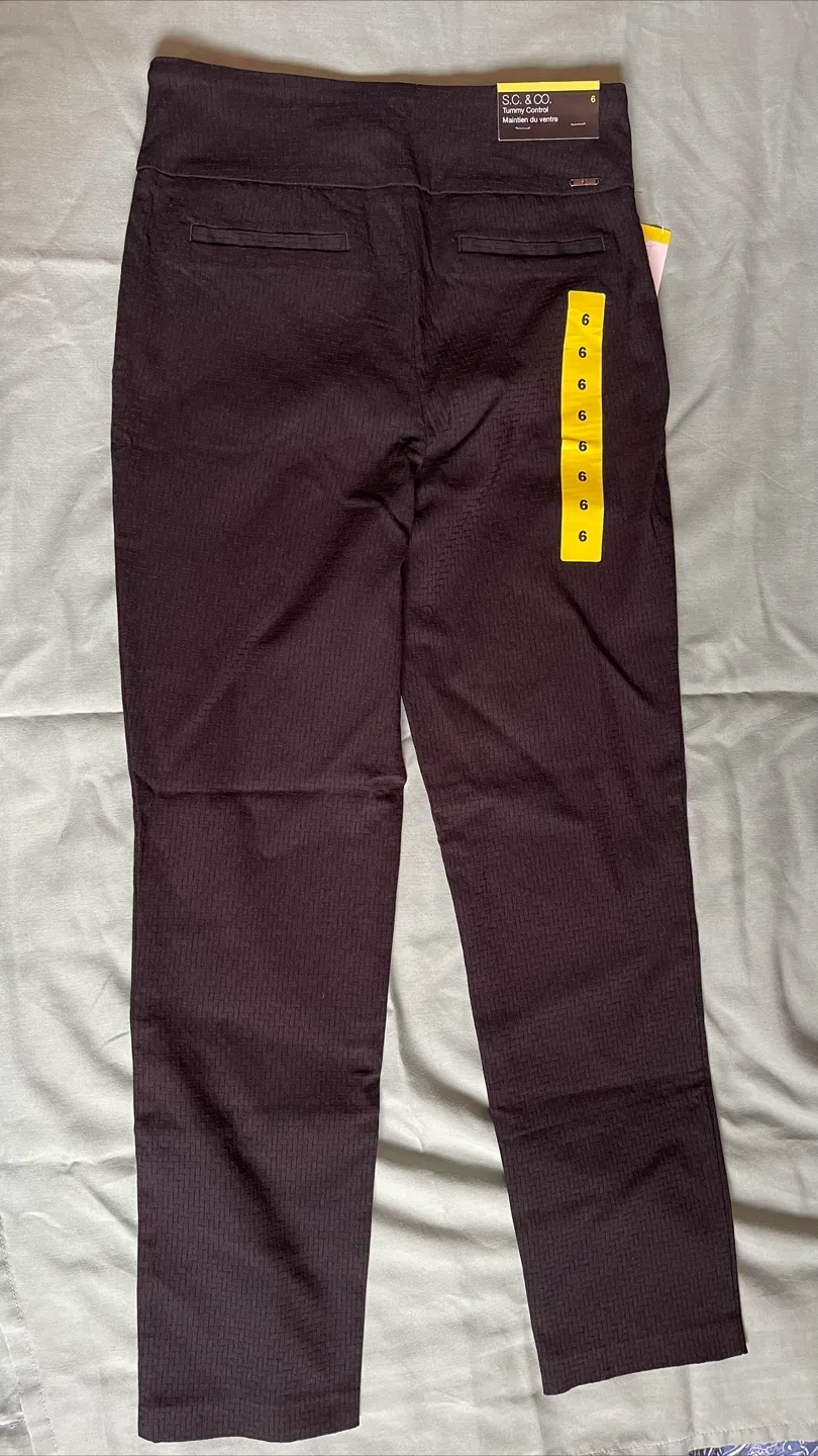 New S.C. & Co. Women's Pants - Size 6 image indicator(2)