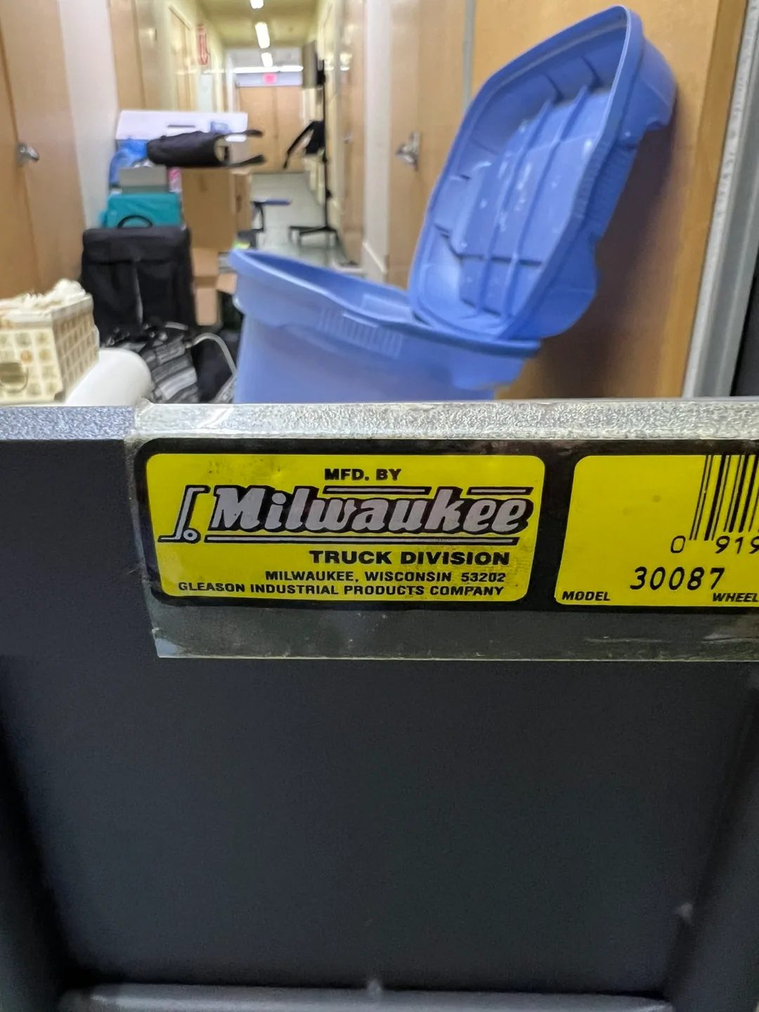 Milwaukee Truck Division Wheelbarrow image indicator(3)