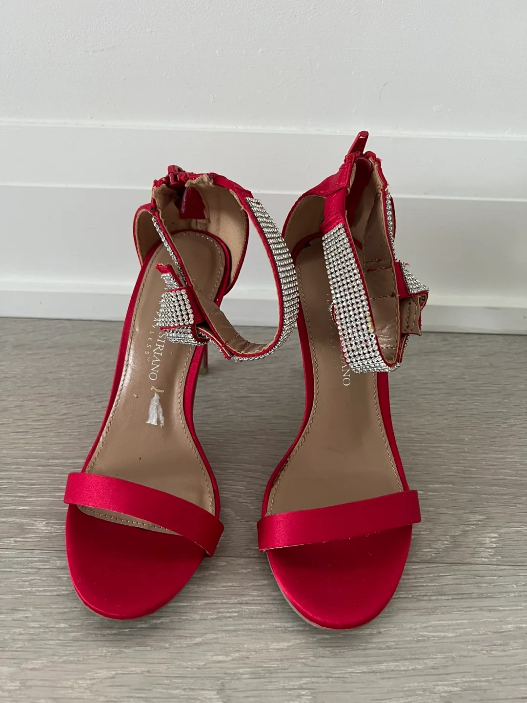 Christian Siriano Red Heels thumbnail