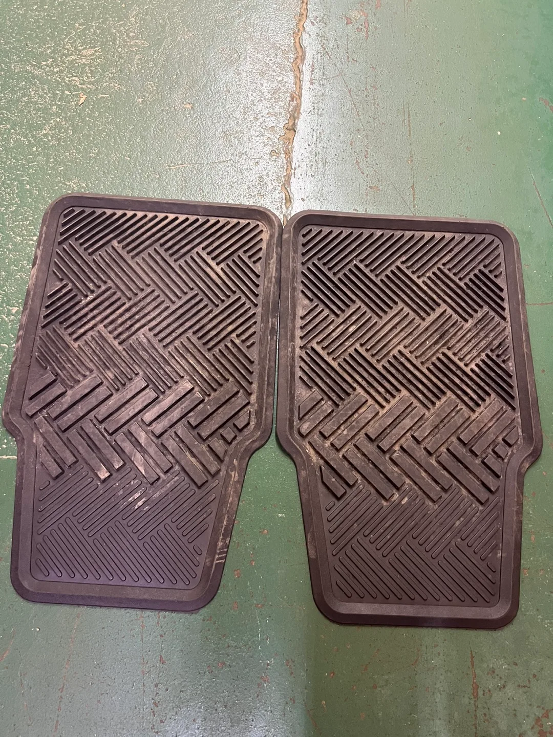 Black Rubber Car Floor Mats - Pair thumbnail