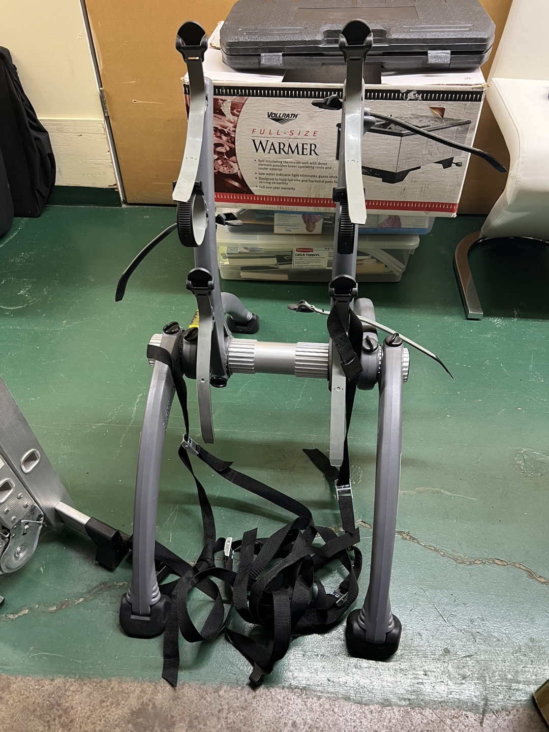 Saris Full-Tilt 4-Bike Hitch Rack