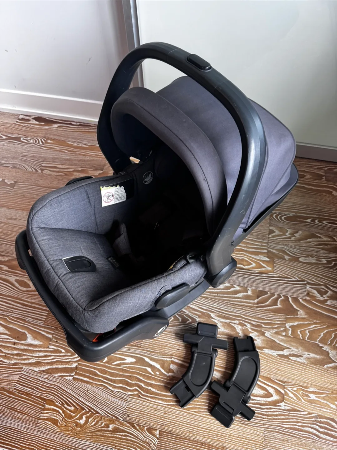 UPPAbaby MESA Infant Car Seat - Grey thumbnail