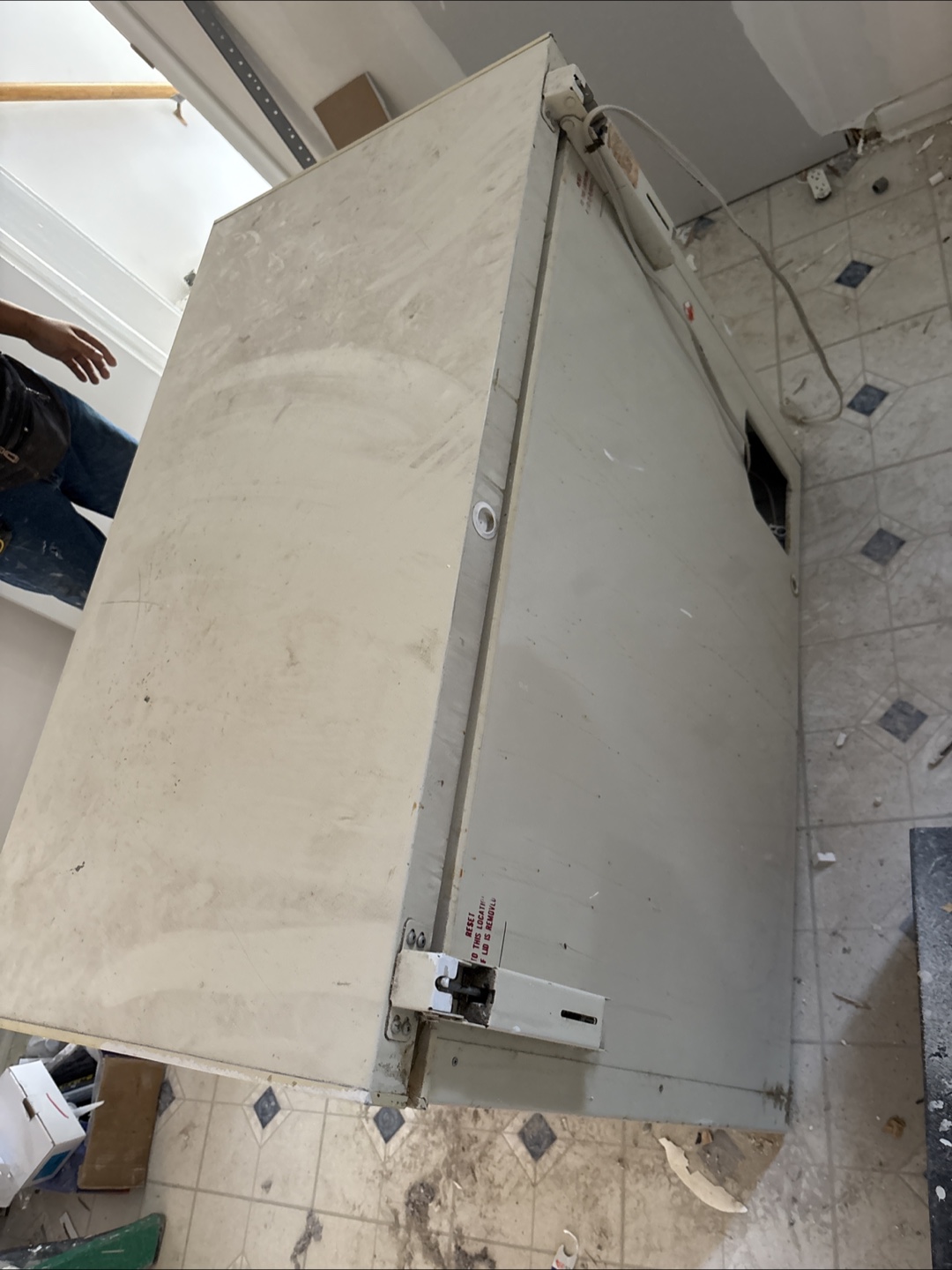 Chest Freezer - Working Condition - photo 2