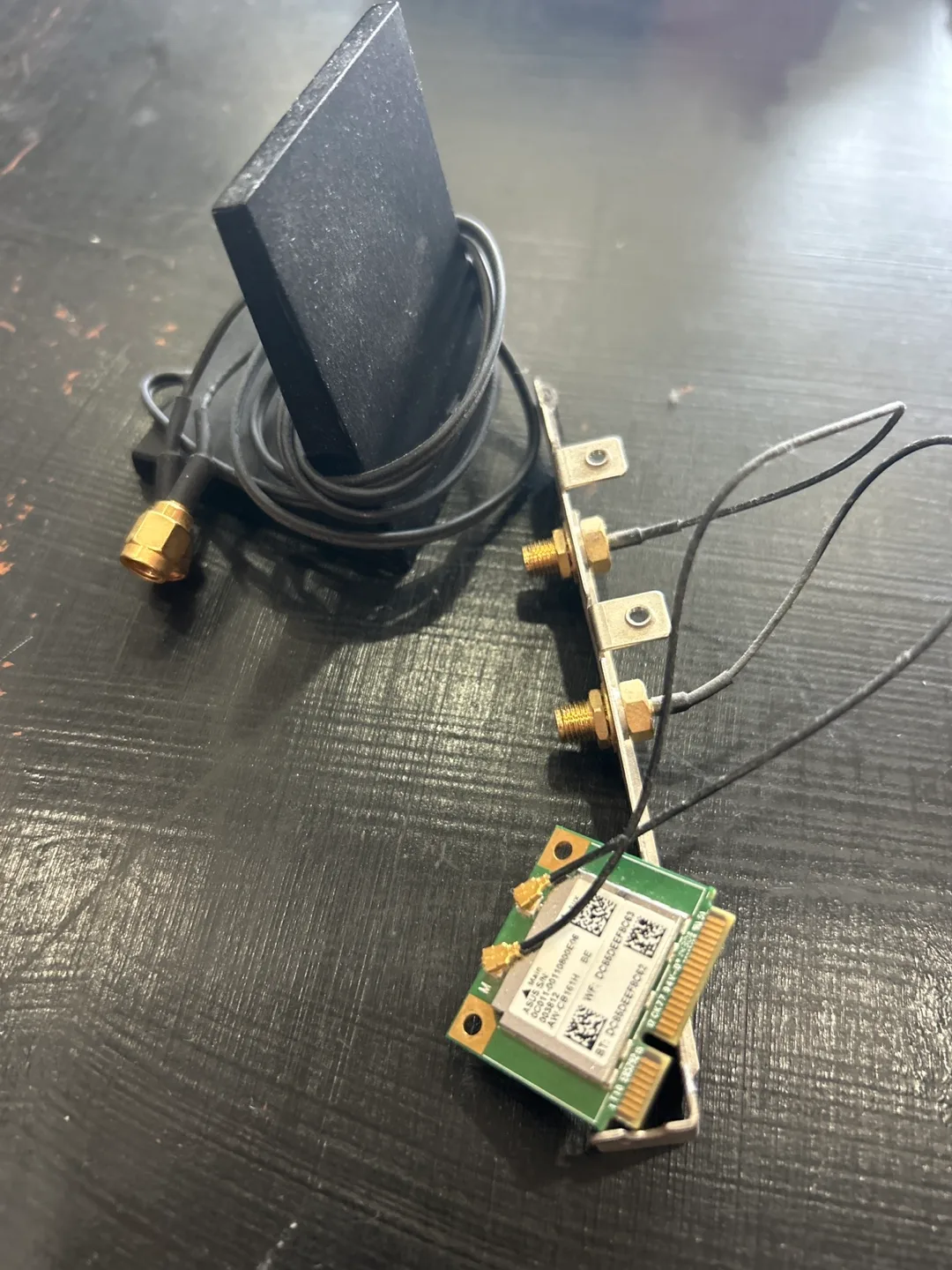 ASUS WiFi Antenna image indicator(2)